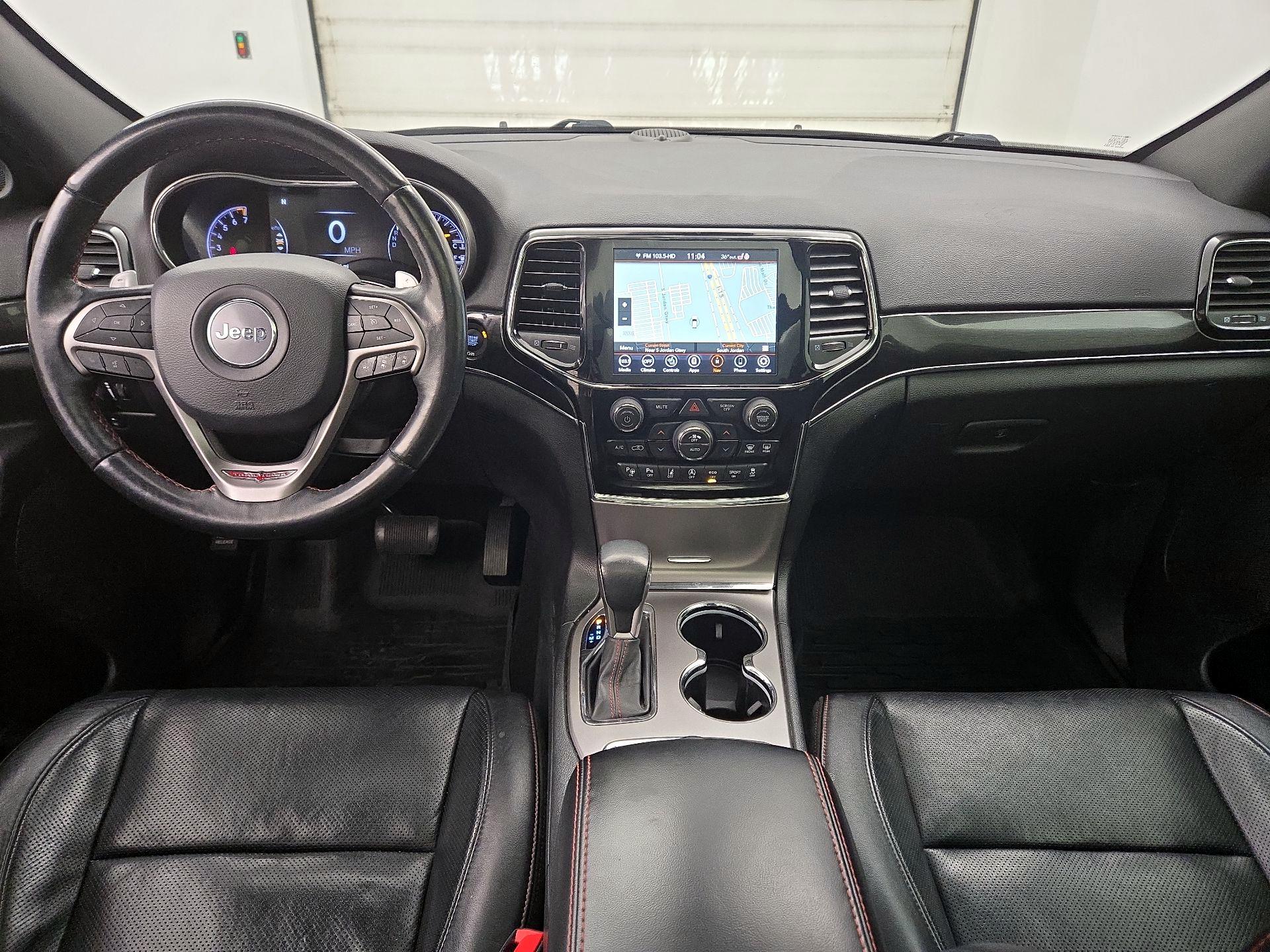 Thumbnail: 2020 Jeep Grand Cherokee - 9