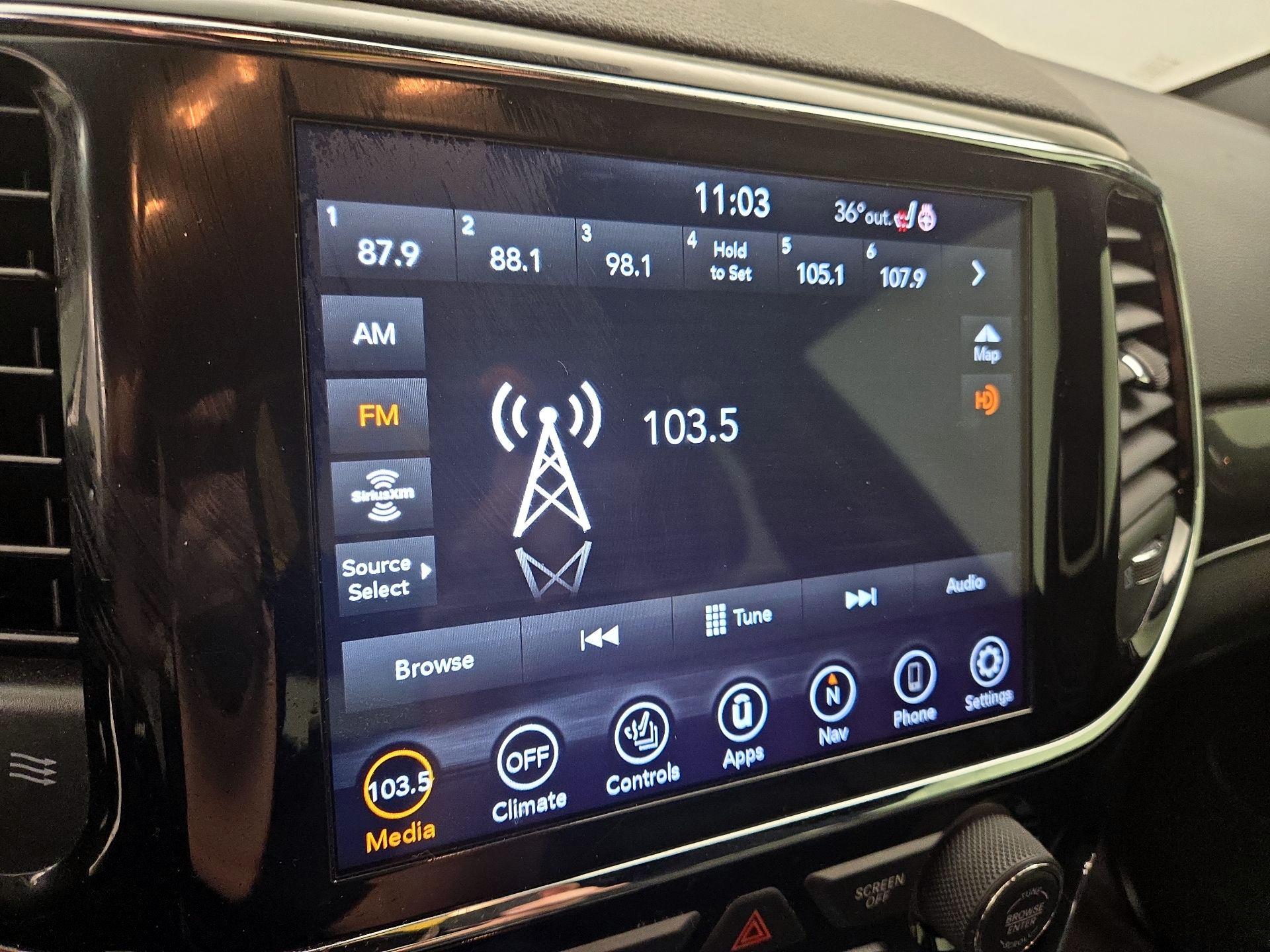 Thumbnail: 2020 Jeep Grand Cherokee - 16