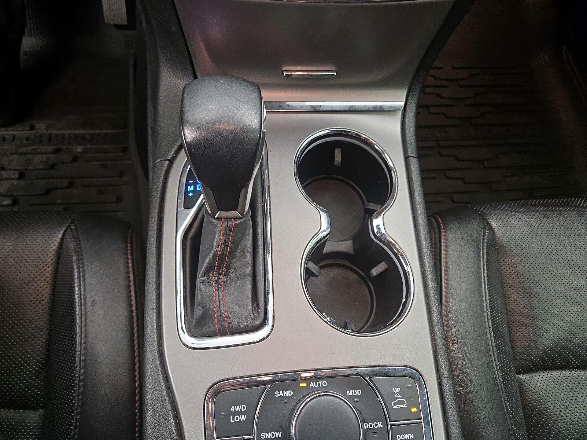 Thumbnail: 2020 Jeep Grand Cherokee - 18