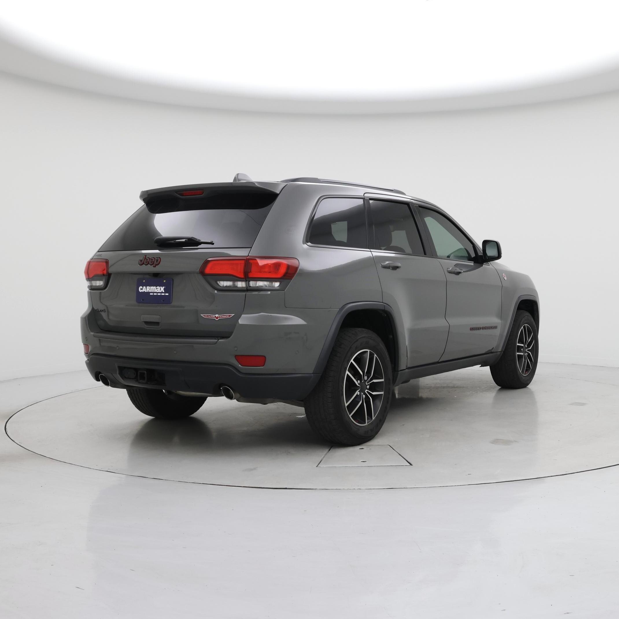 Thumbnail: 2020 Jeep Grand Cherokee - 8