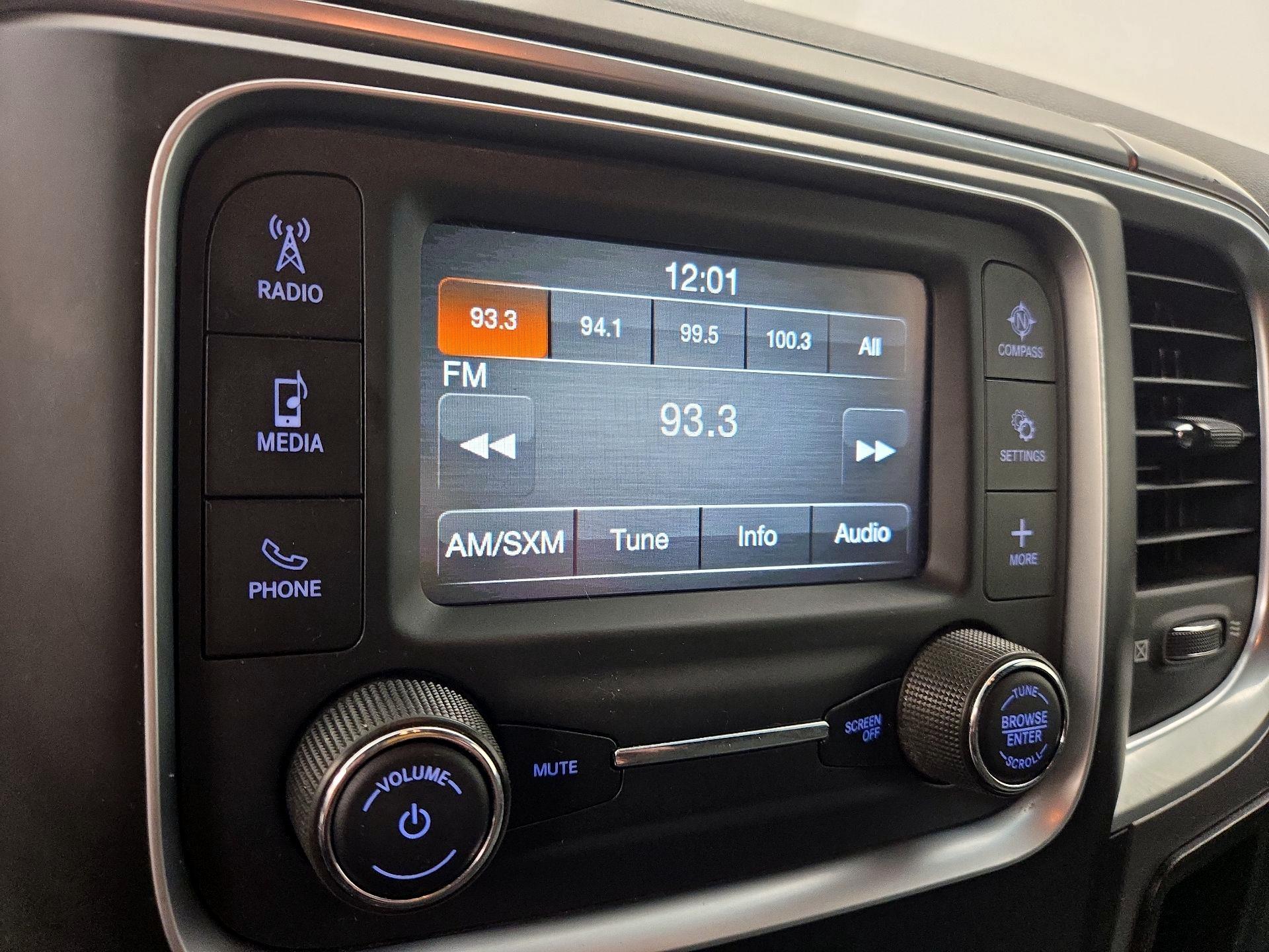 Thumbnail: 2021 RAM 1500 Classic - 15