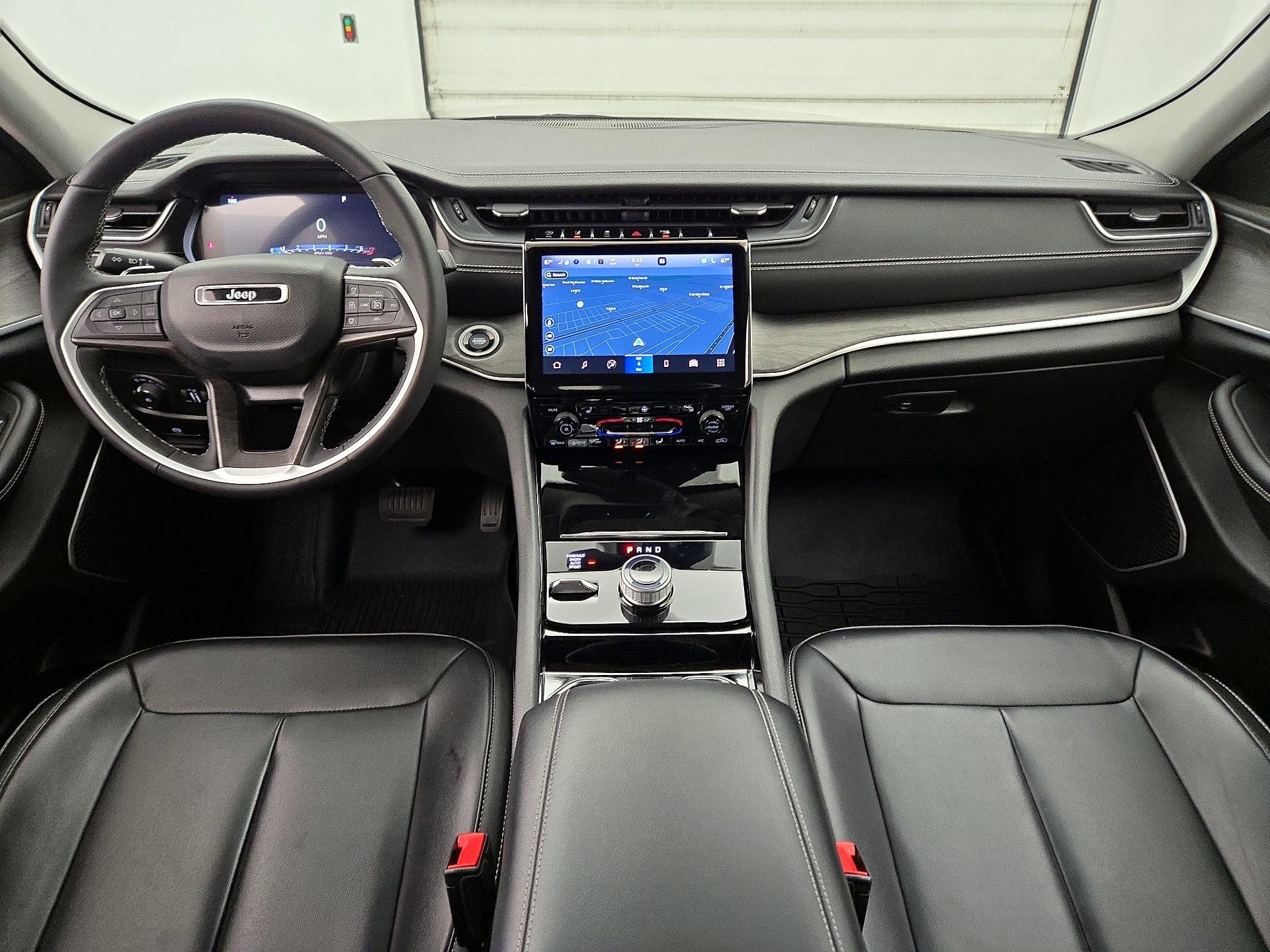 Thumbnail: 2023 Jeep Grand Cherokee - 9