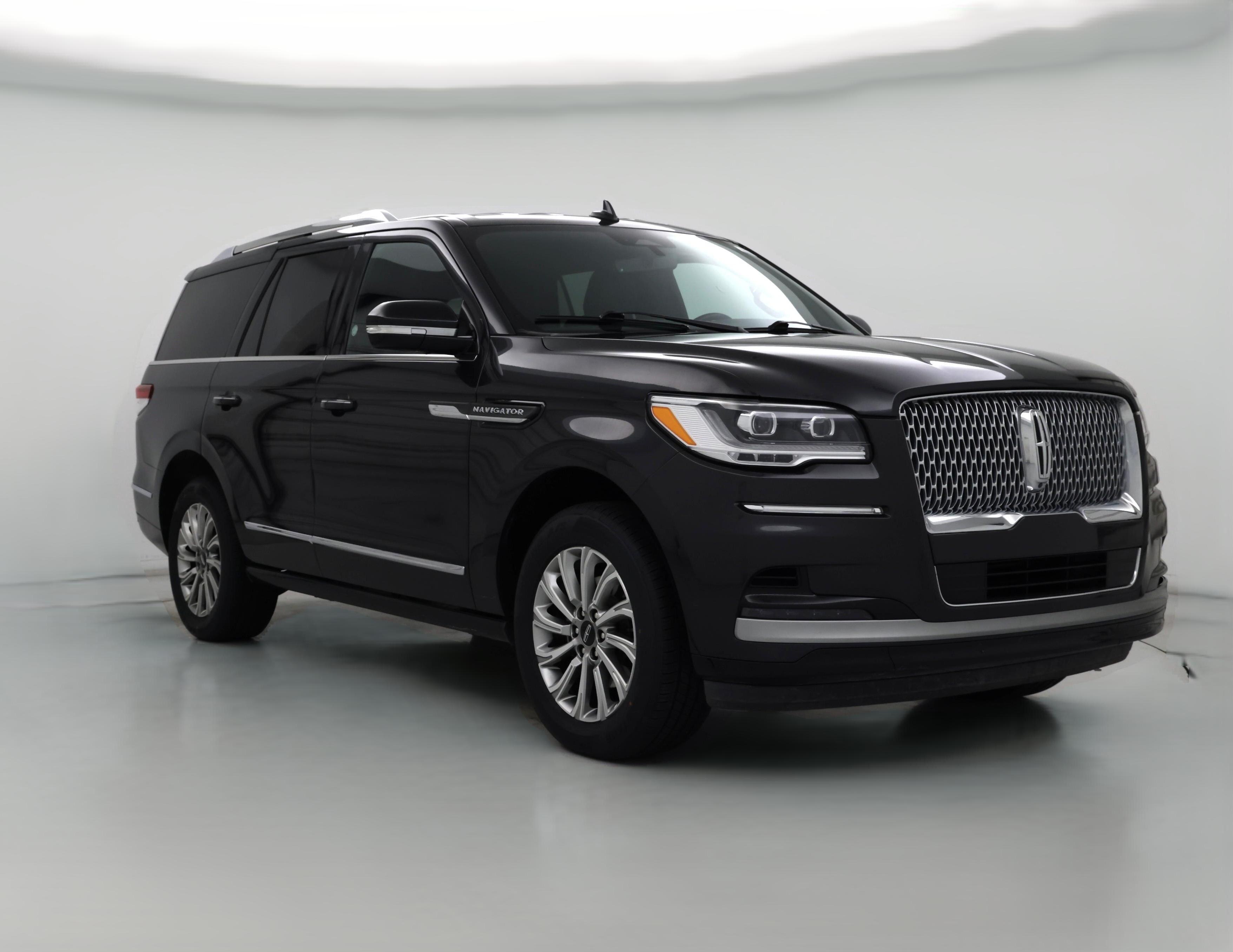 Thumbnail: 2023 Lincoln Navigator - 1