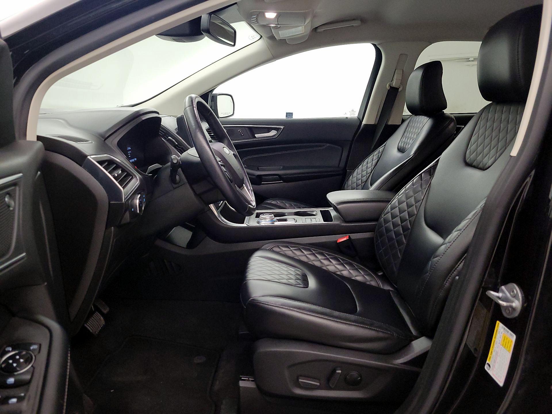 Thumbnail: 2023 Ford Edge - 11