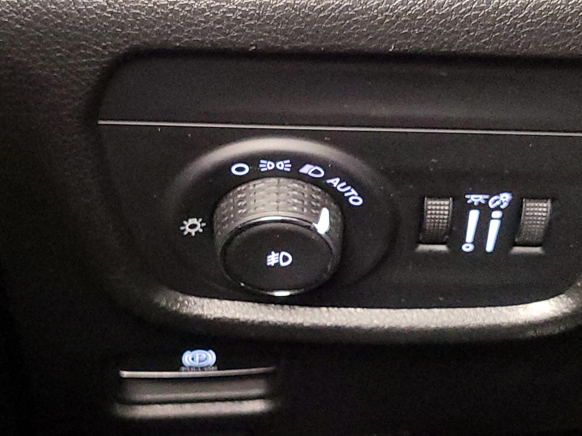 Thumbnail: 2024 Jeep Grand Cherokee - 13