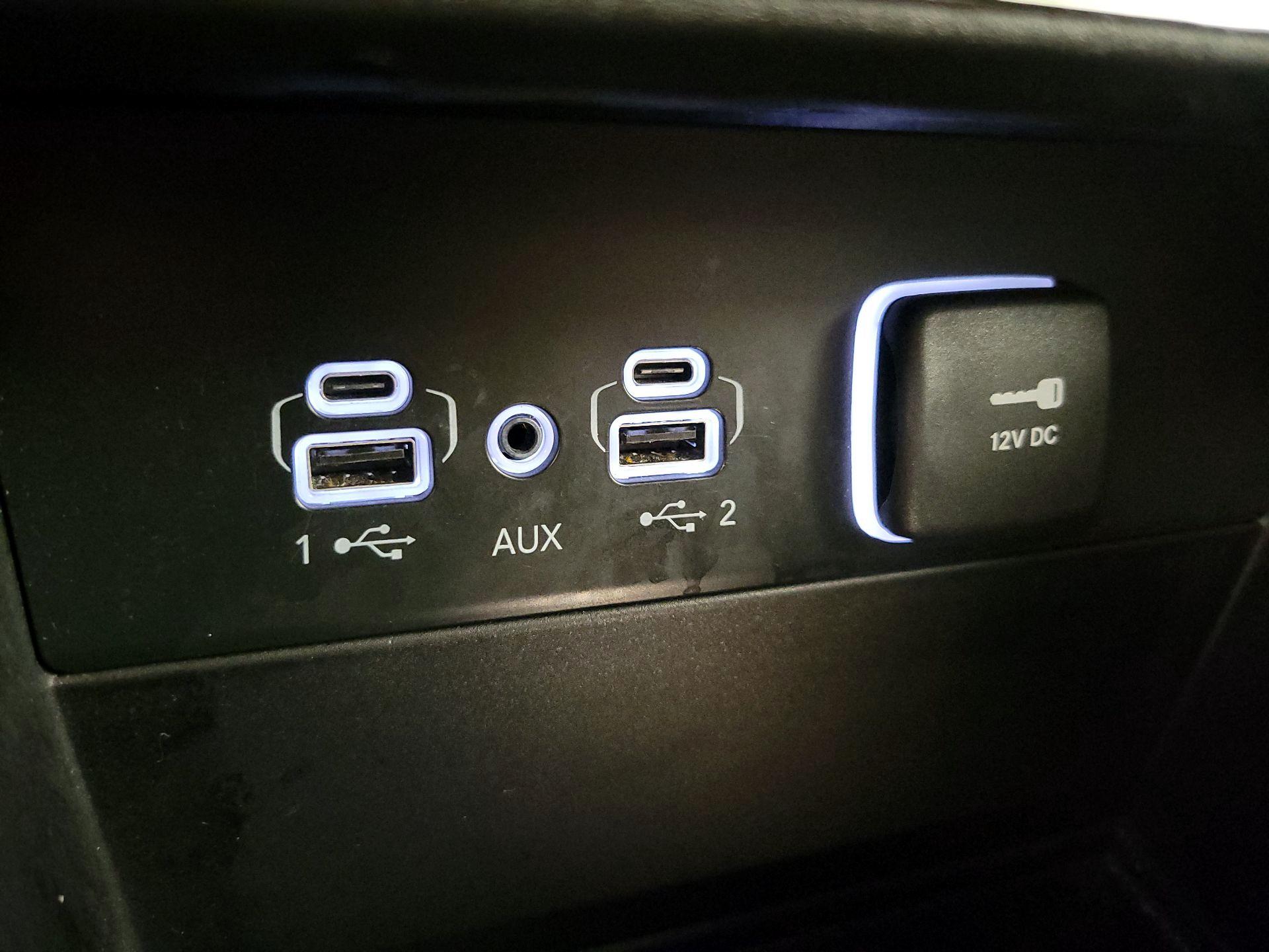 Thumbnail: 2024 Jeep Grand Cherokee - 19