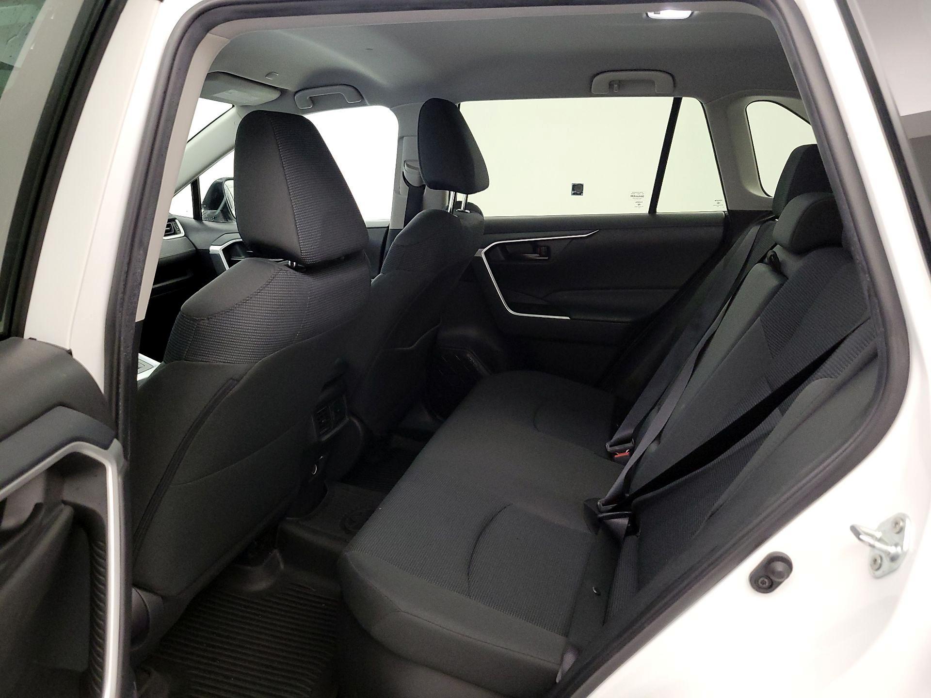 Thumbnail: 2024 Toyota RAV4 - 19