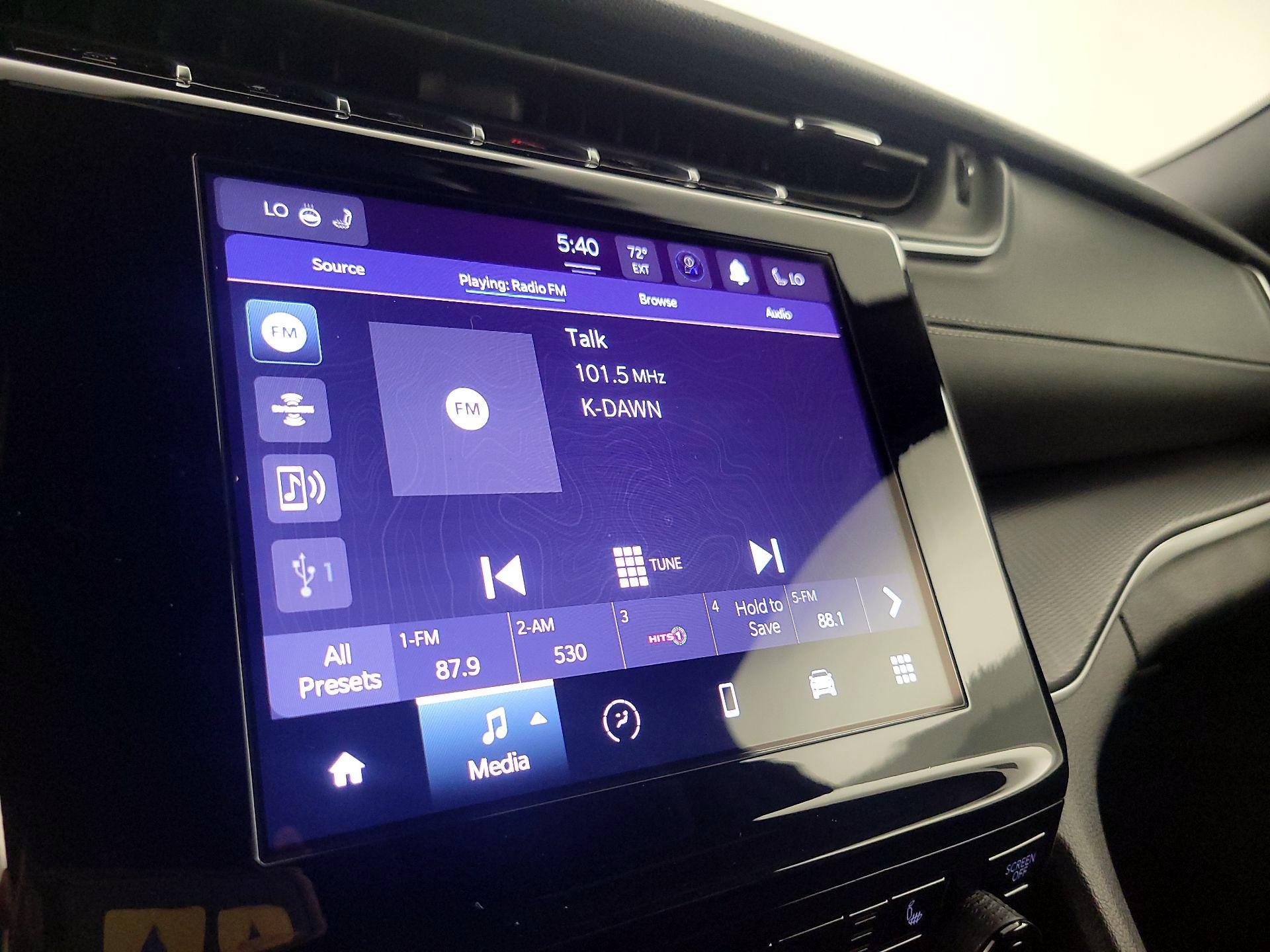 Thumbnail: 2024 Jeep Grand Cherokee L - 15