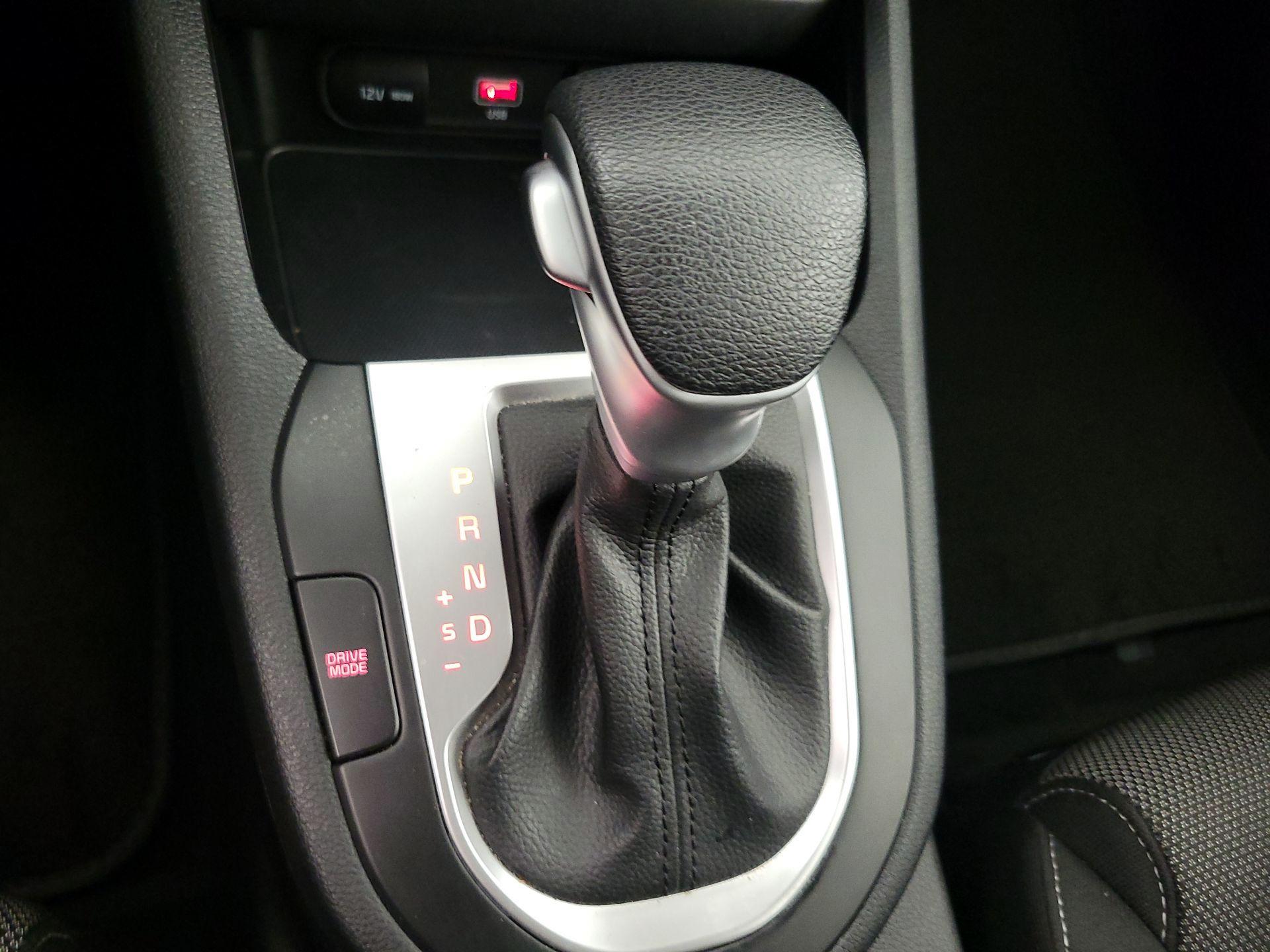 Thumbnail: 2024 Kia Forte - 17