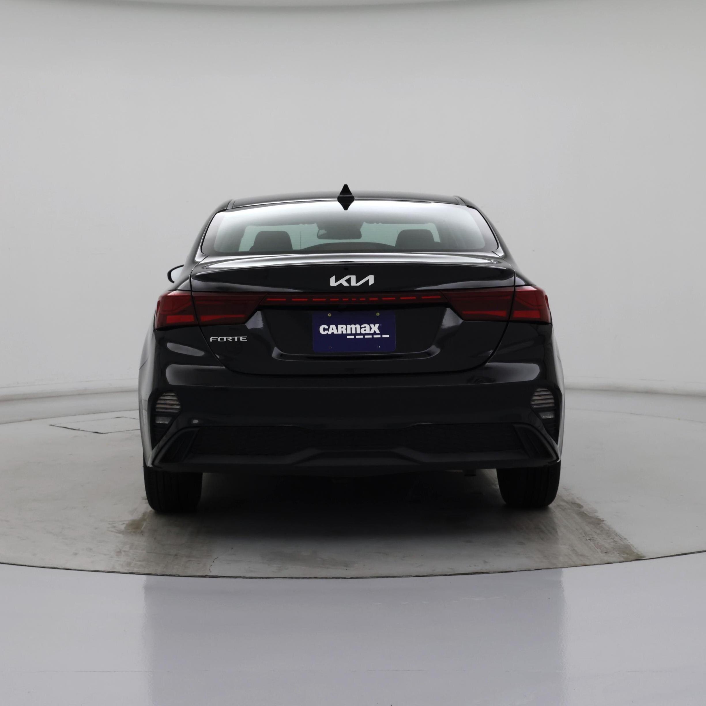 Thumbnail: 2024 Kia Forte - 6