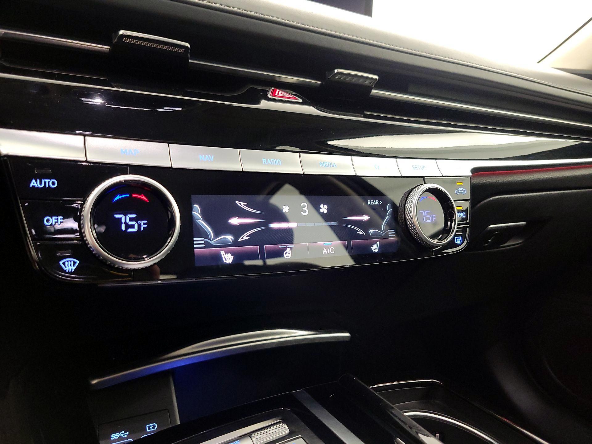 Thumbnail: 2023 Genesis G80 - 17