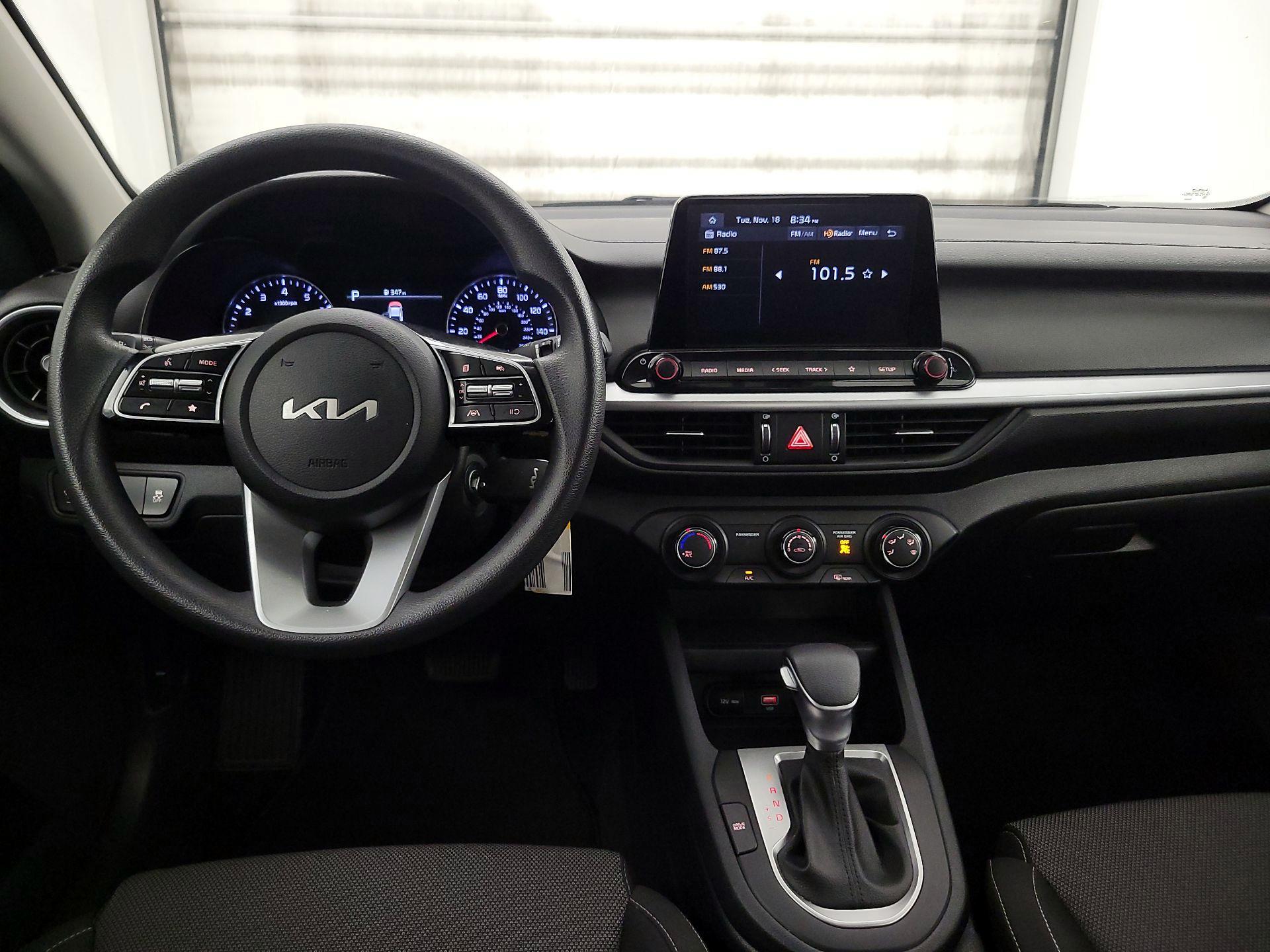 Thumbnail: 2024 Kia Forte - 9