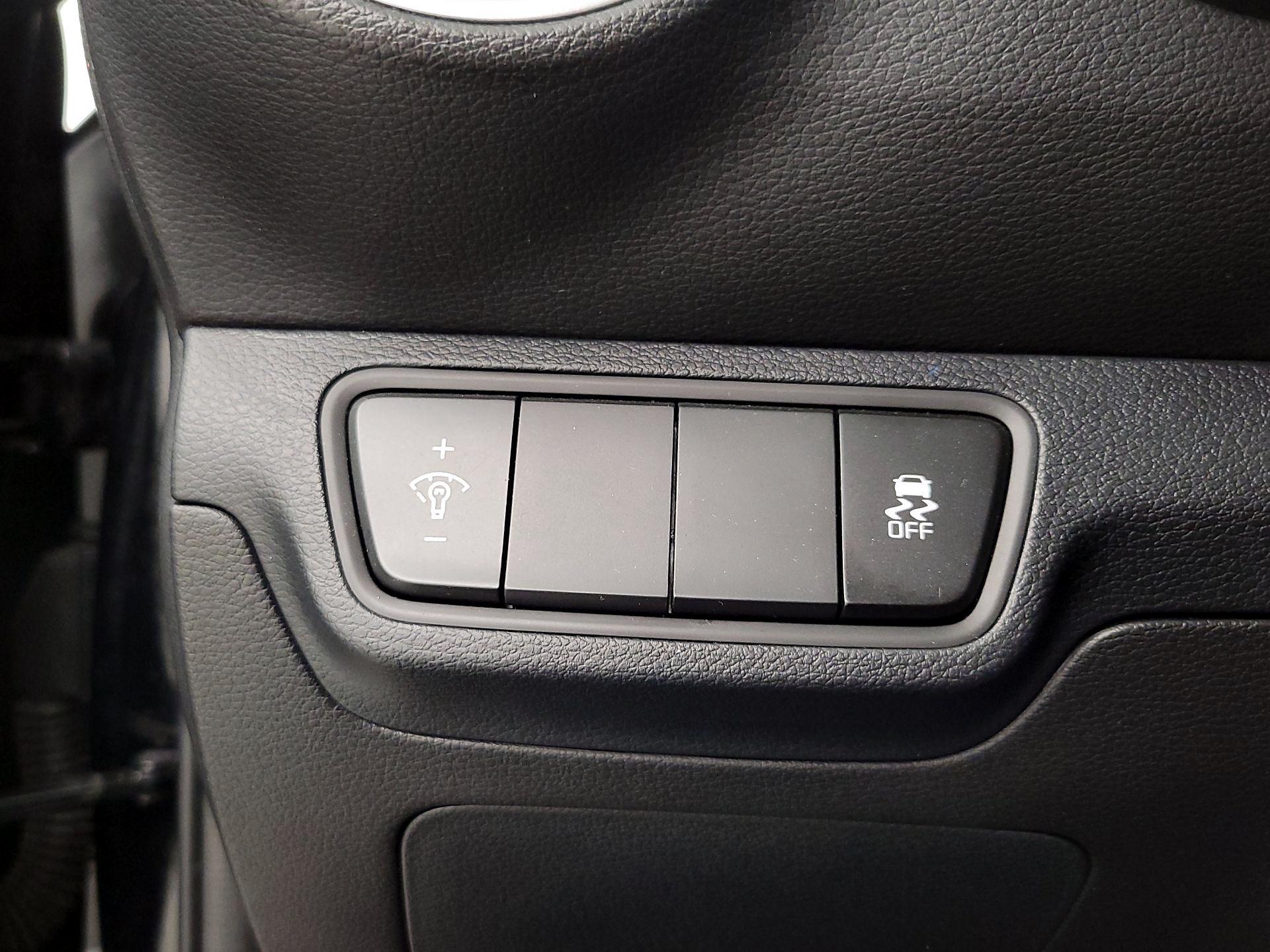 Thumbnail: 2024 Kia Forte - 13