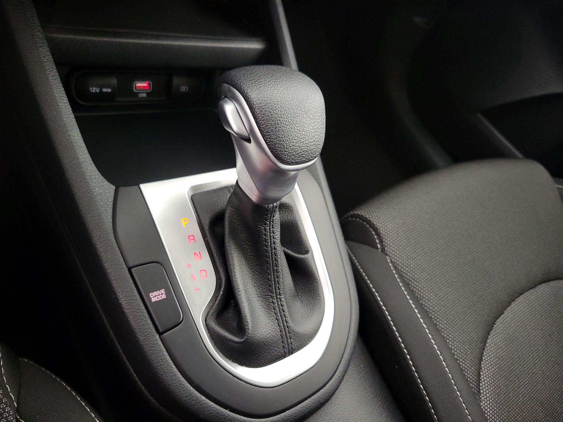 Thumbnail: 2024 Kia Forte - 17