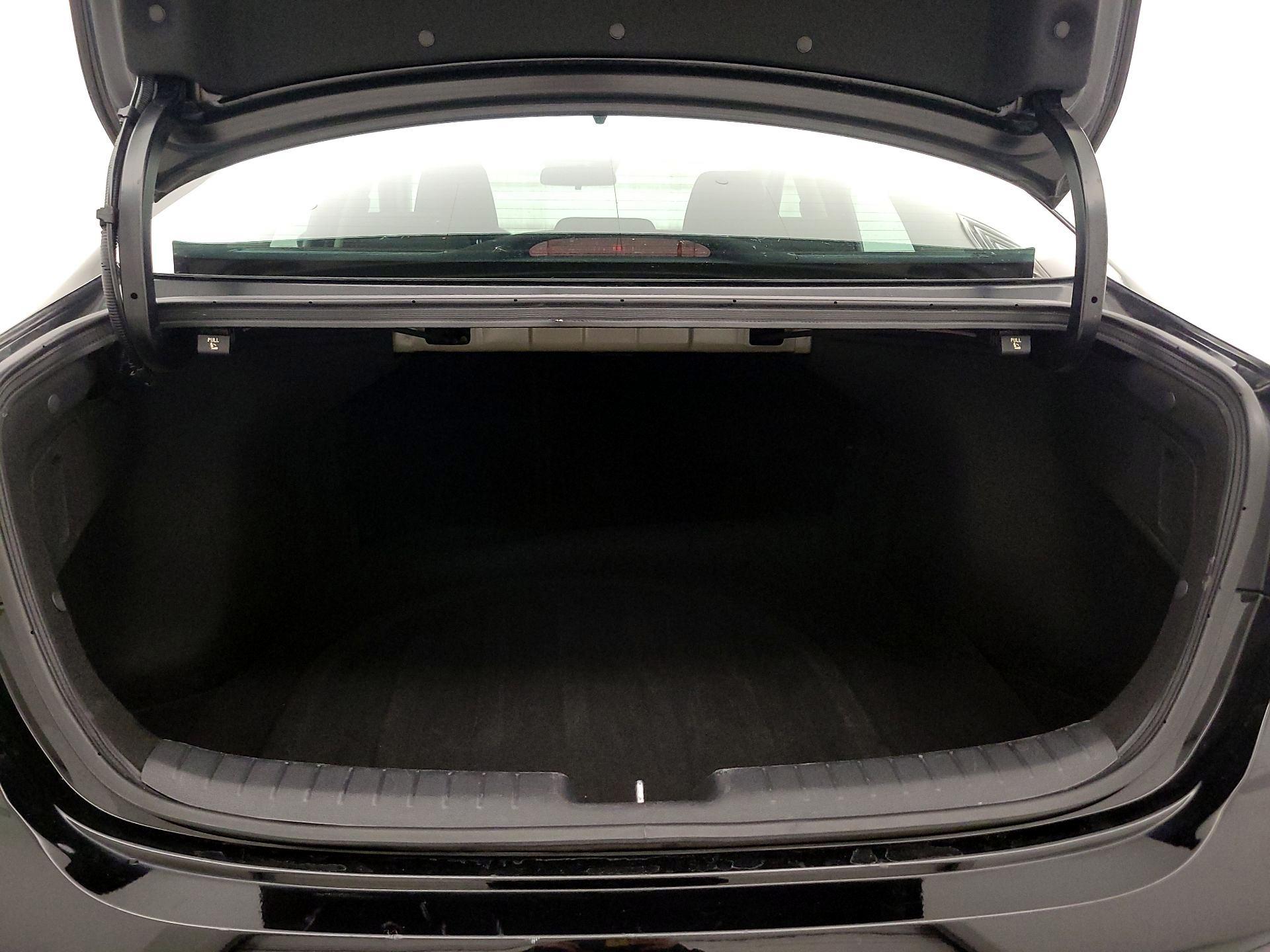 Thumbnail: 2024 Kia Forte - 20