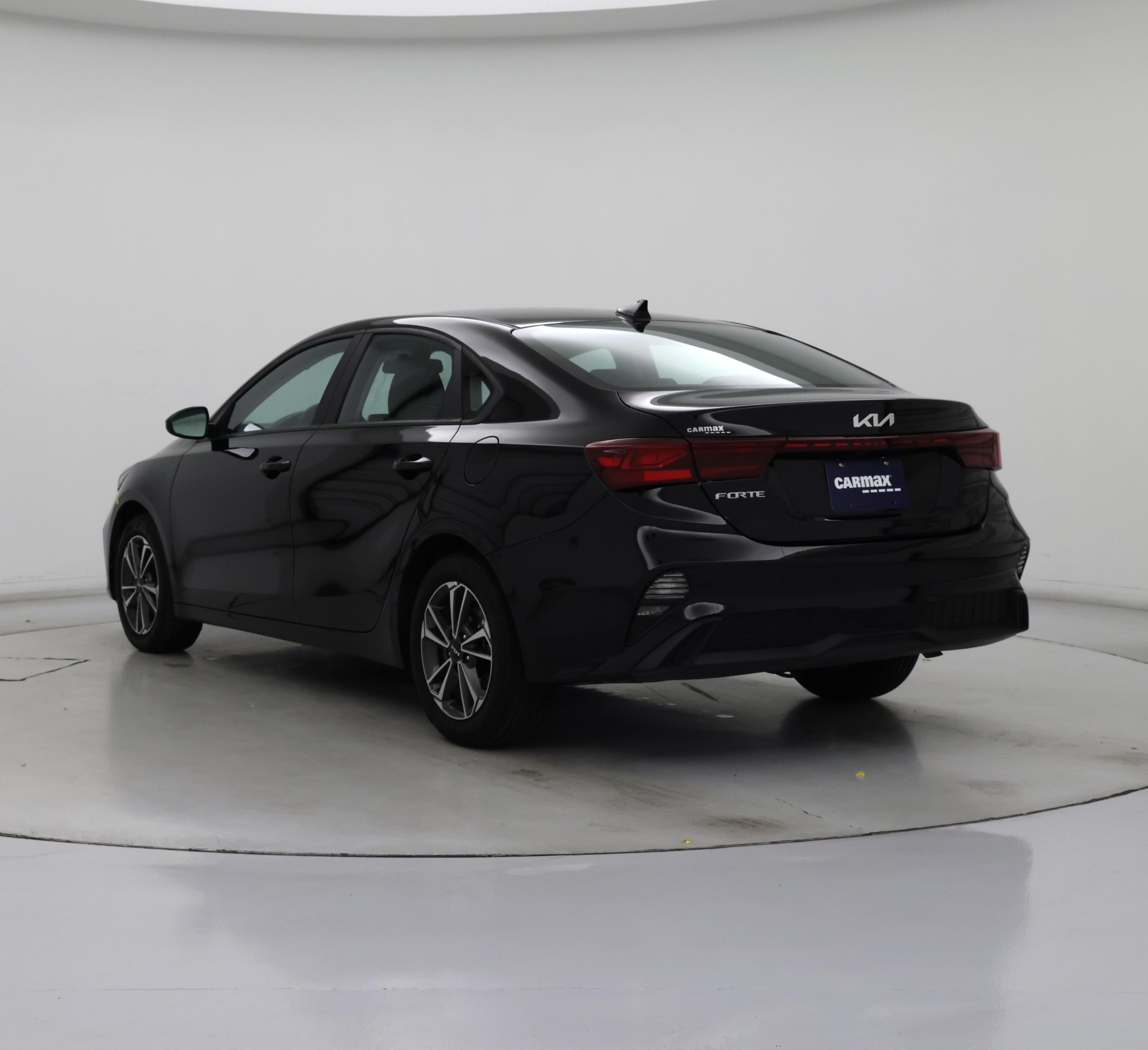 Thumbnail: 2024 Kia Forte - 2