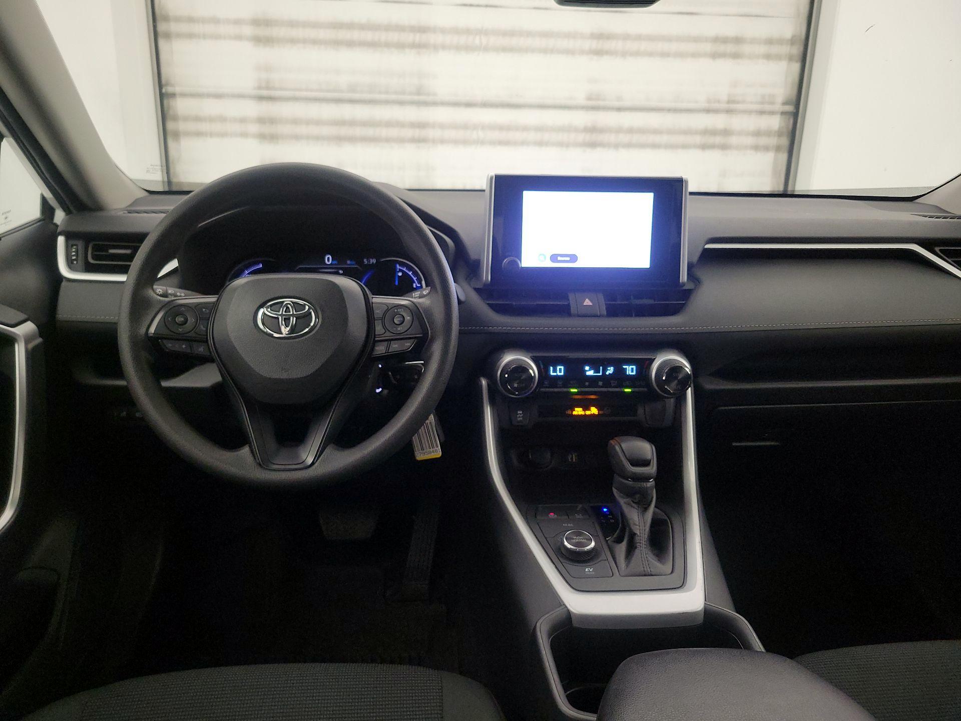 Thumbnail: 2024 Toyota RAV4 - 9