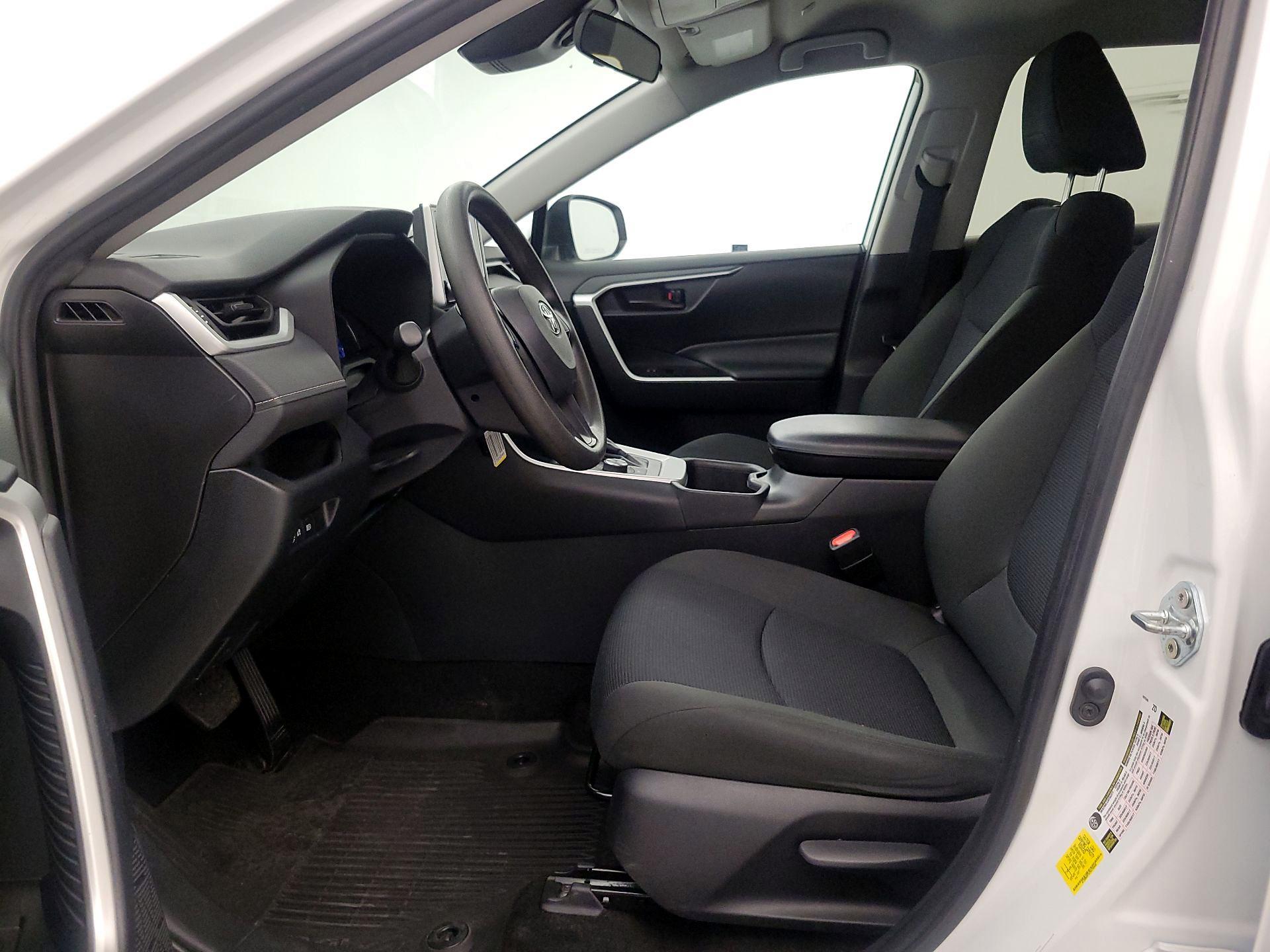 Thumbnail: 2024 Toyota RAV4 - 11