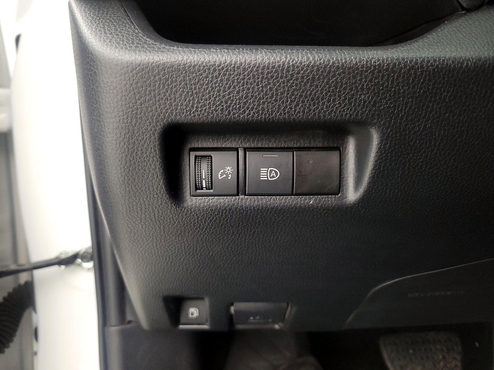 Thumbnail: 2024 Toyota RAV4 - 13