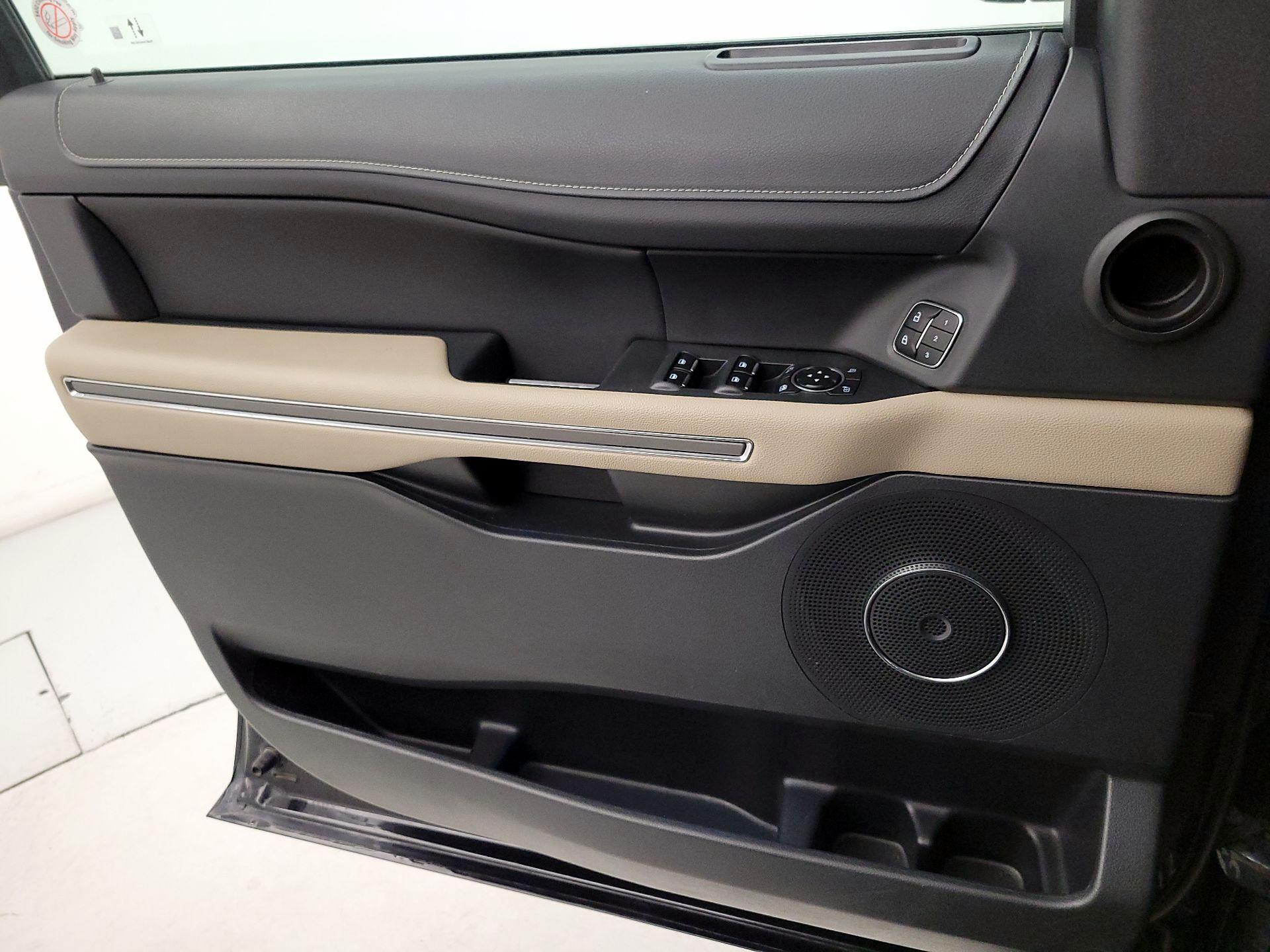 Thumbnail: 2024 Ford Expedition MAX - 12