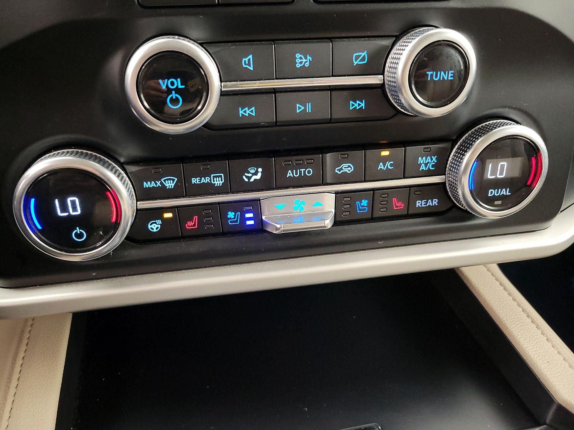 Thumbnail: 2024 Ford Expedition MAX - 17