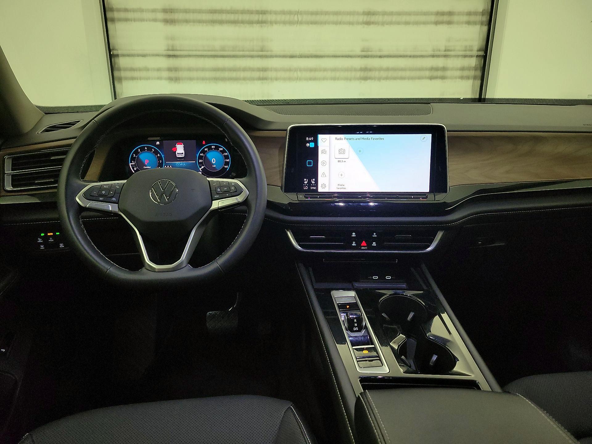 Thumbnail: 2024 Volkswagen Atlas - 9