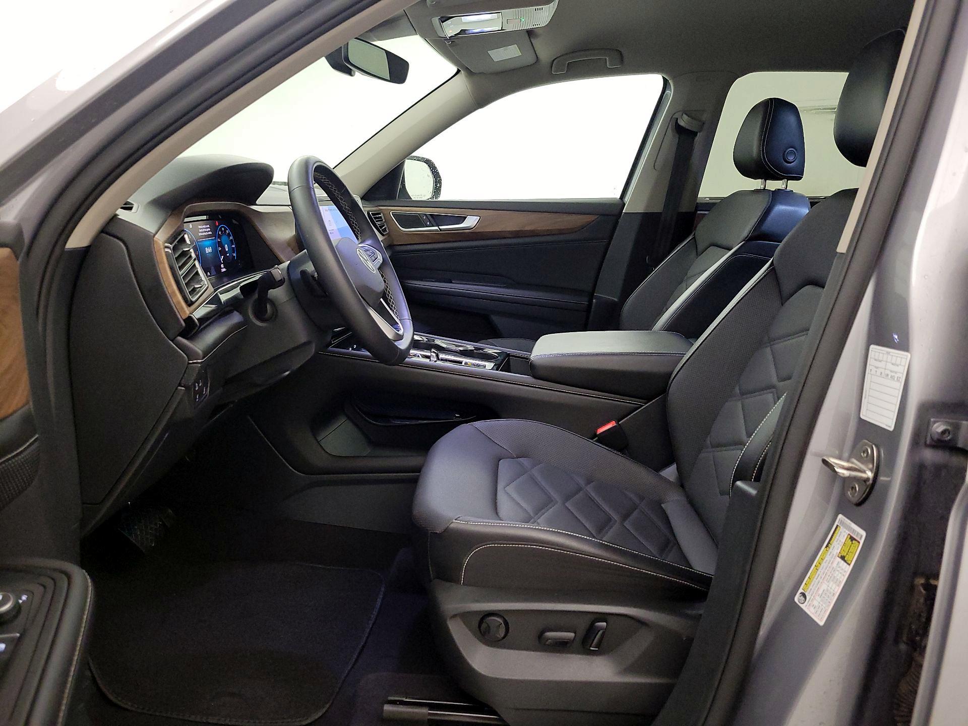 Thumbnail: 2024 Volkswagen Atlas - 11