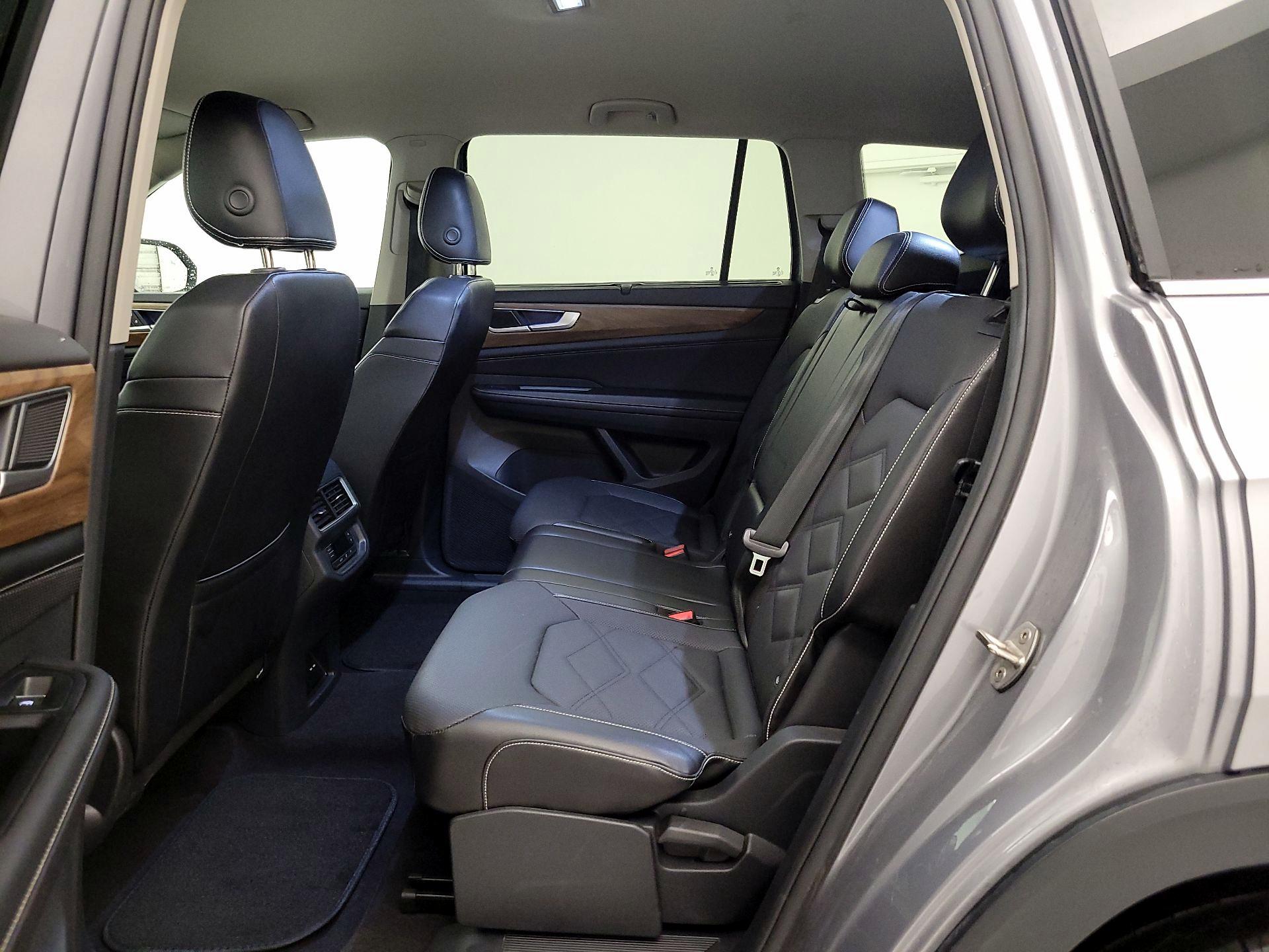 Thumbnail: 2024 Volkswagen Atlas - 19