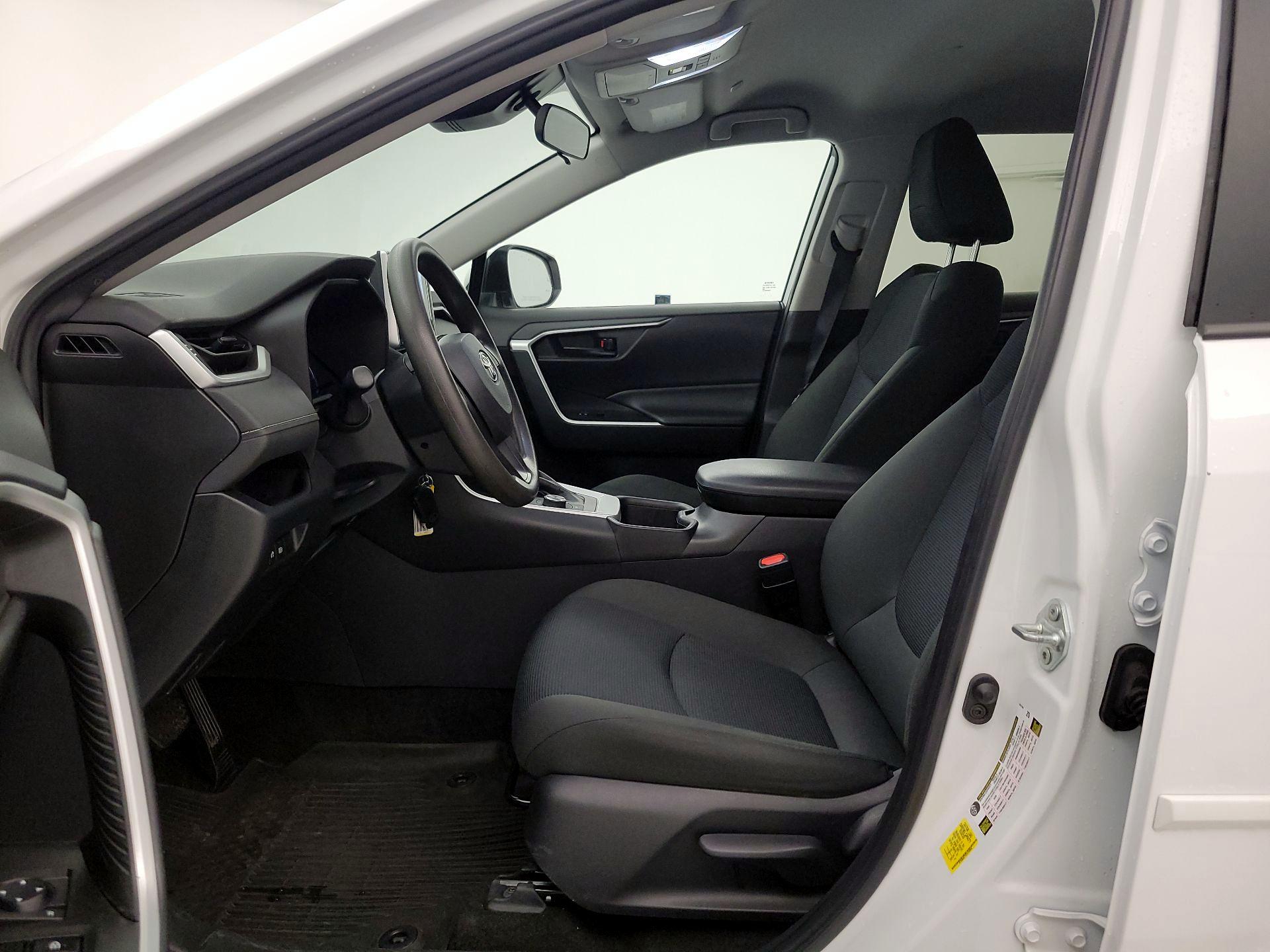 Thumbnail: 2024 Toyota RAV4 - 11