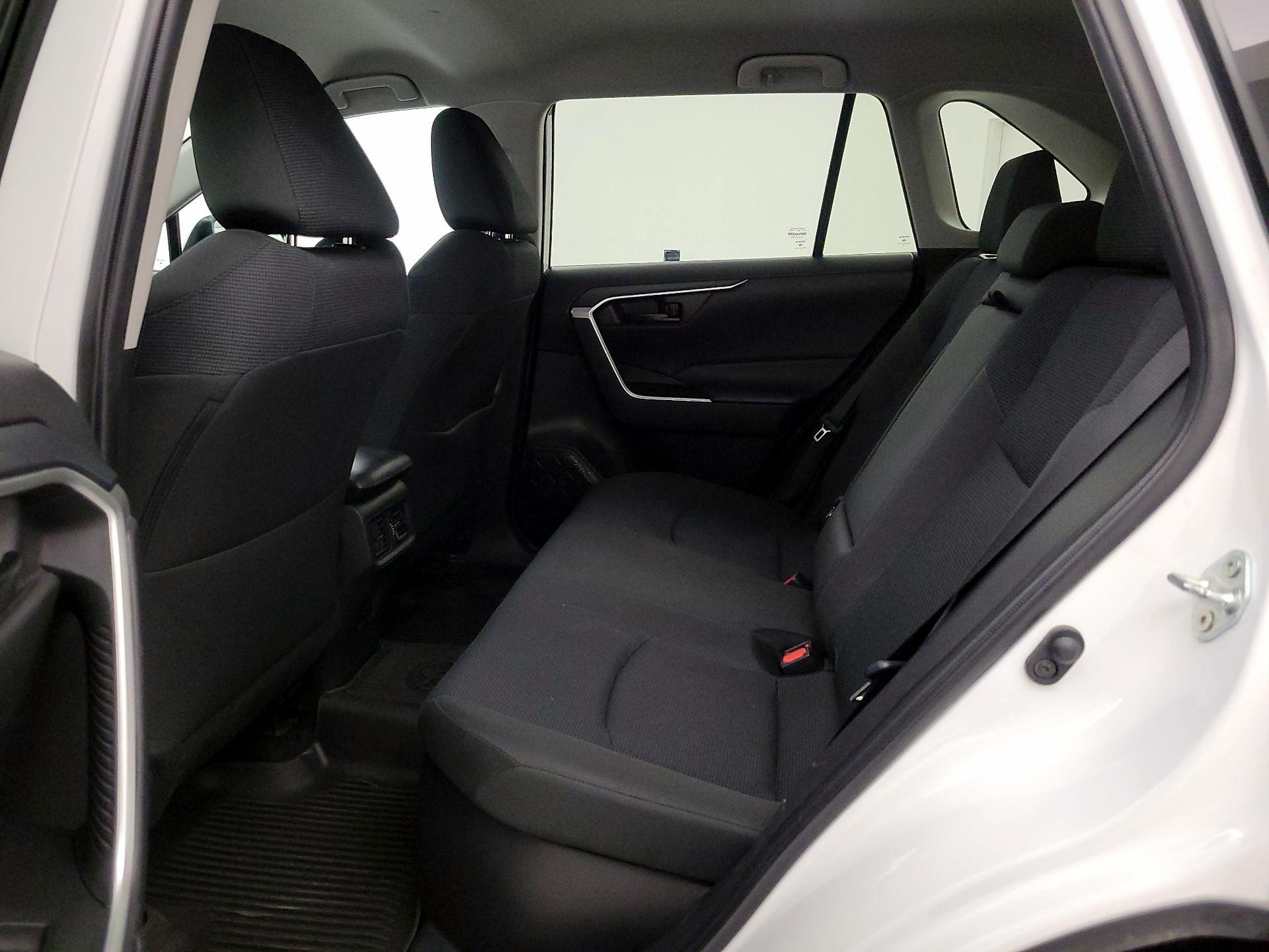 Thumbnail: 2024 Toyota RAV4 - 19