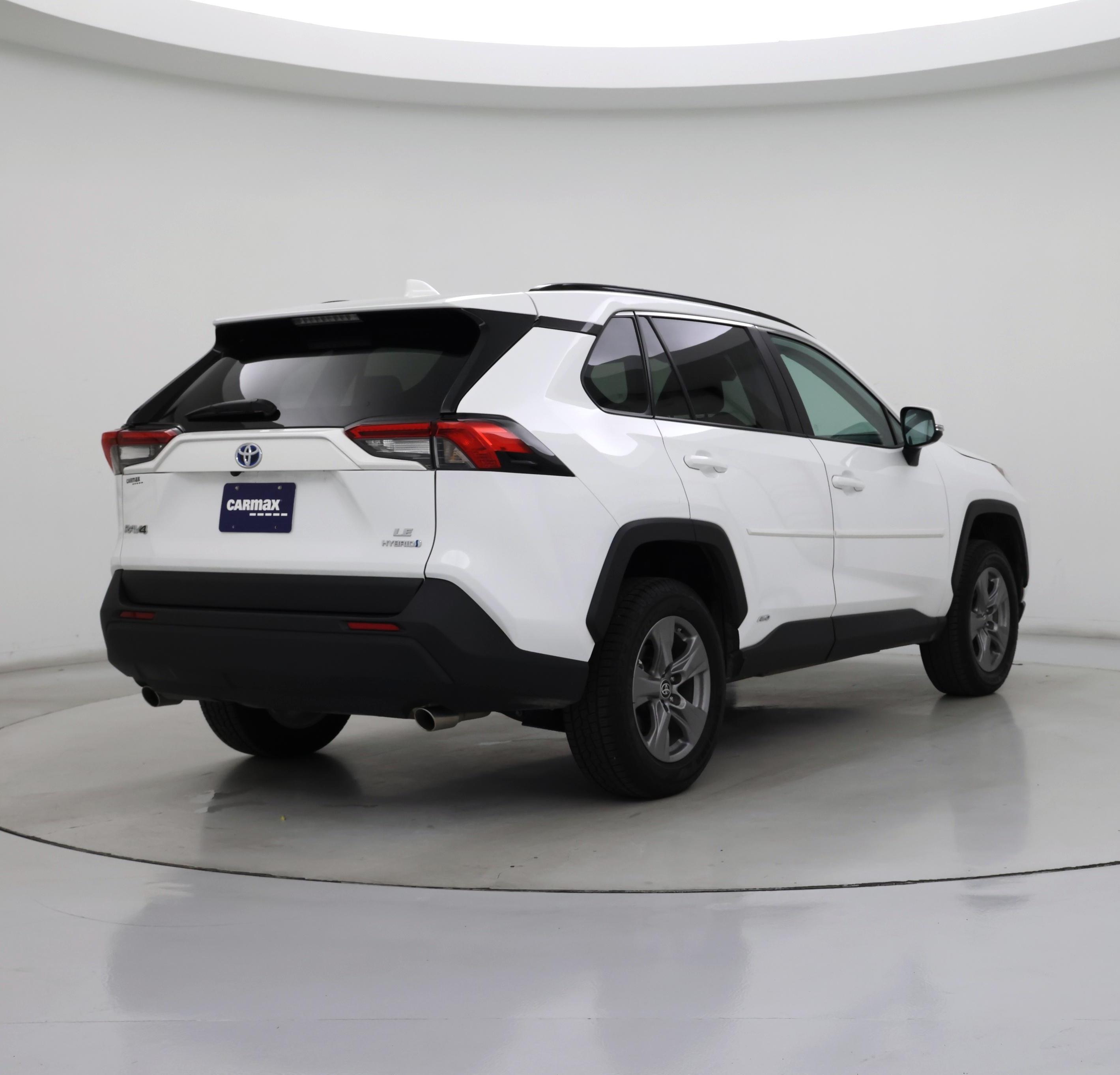 Thumbnail: 2024 Toyota RAV4 - 8