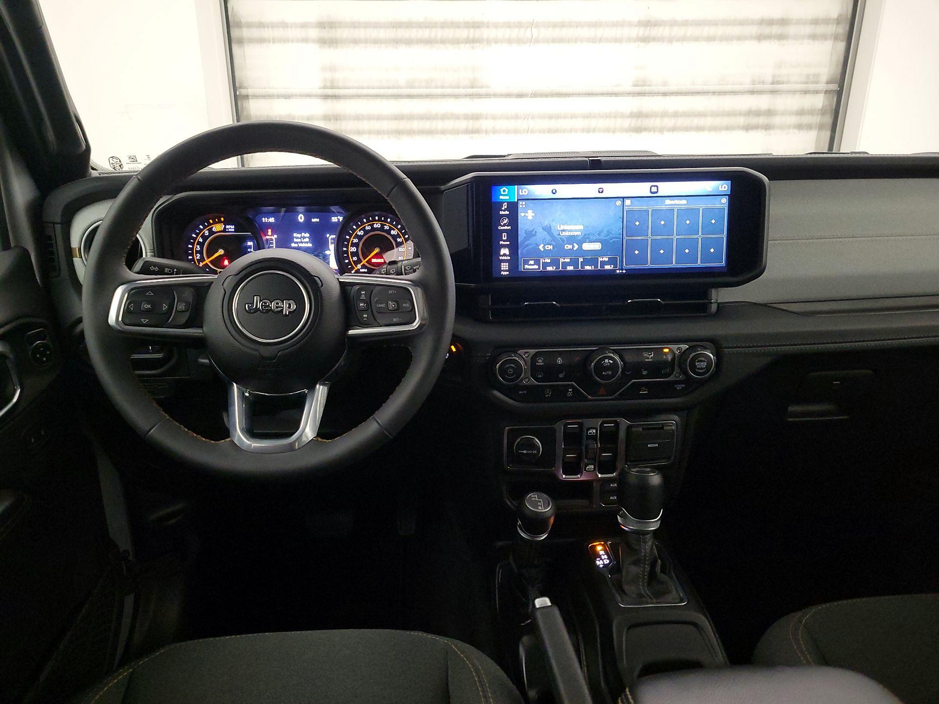 Thumbnail: 2024 Jeep Wrangler - 9