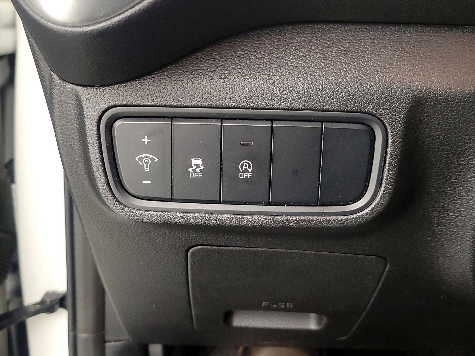 Thumbnail: 2023 Kia Soul - 13