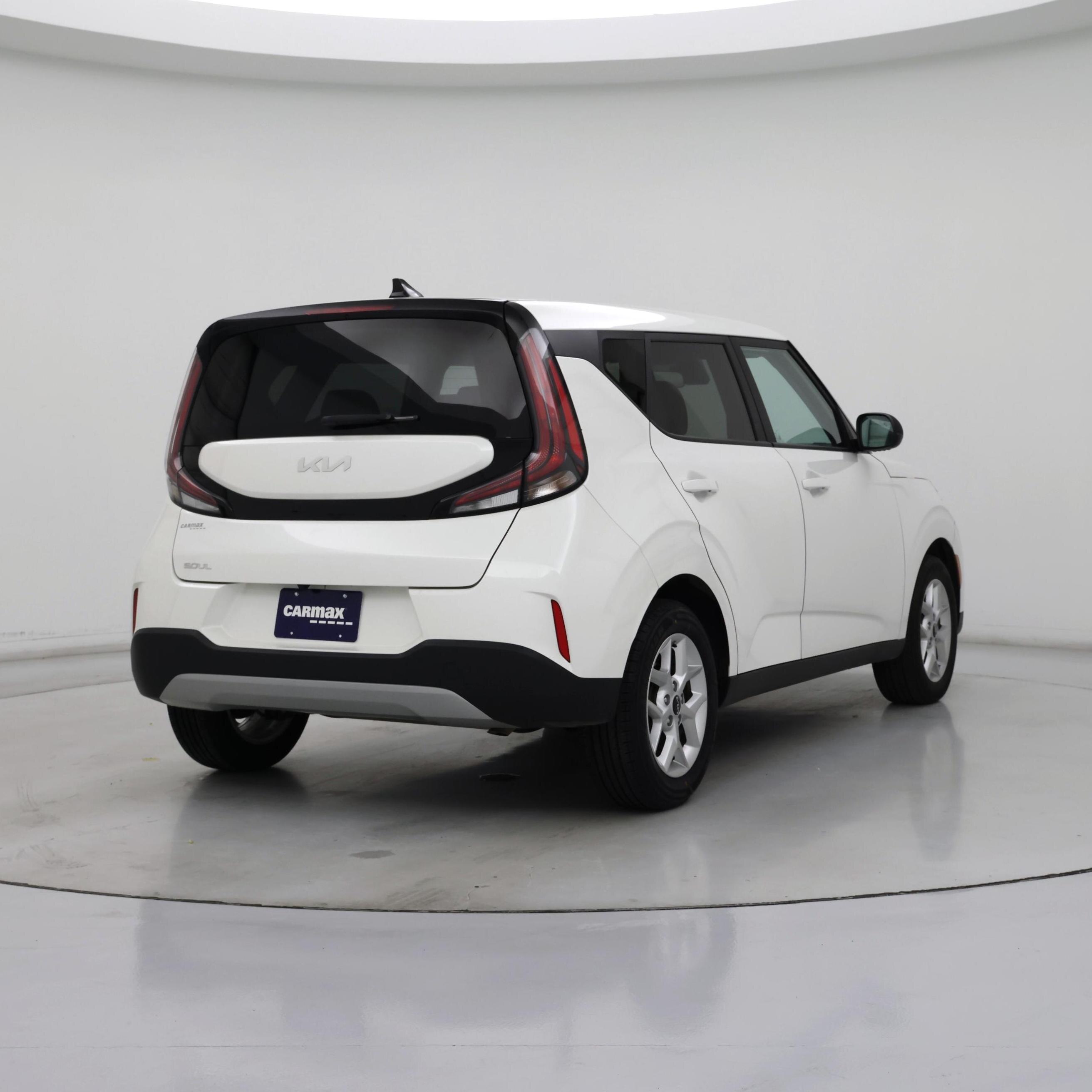 Thumbnail: 2023 Kia Soul - 8