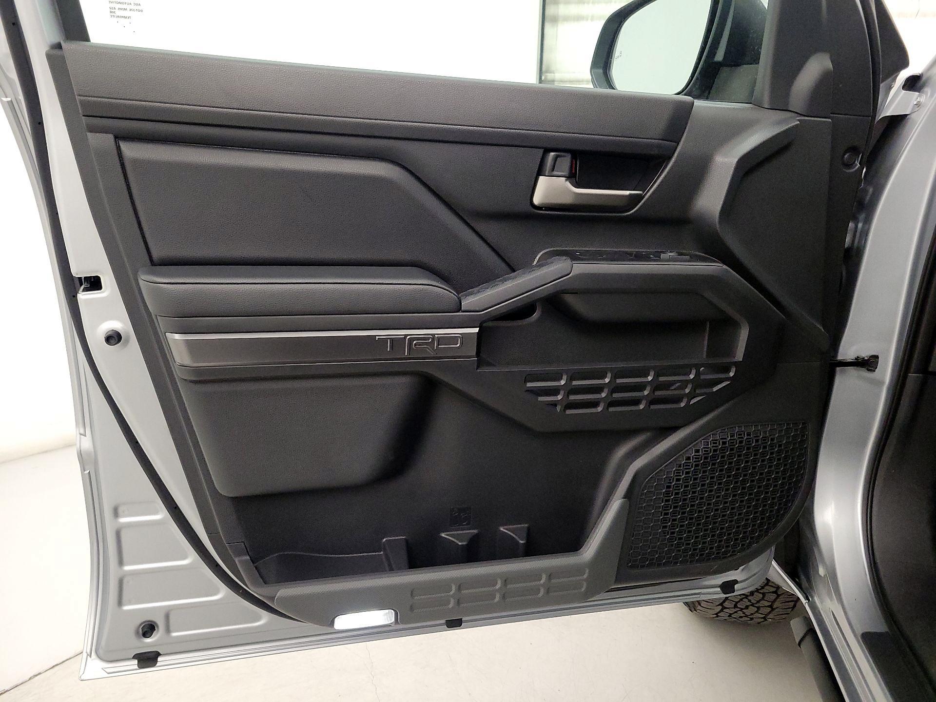 Thumbnail: 2025 Toyota Tacoma - 12