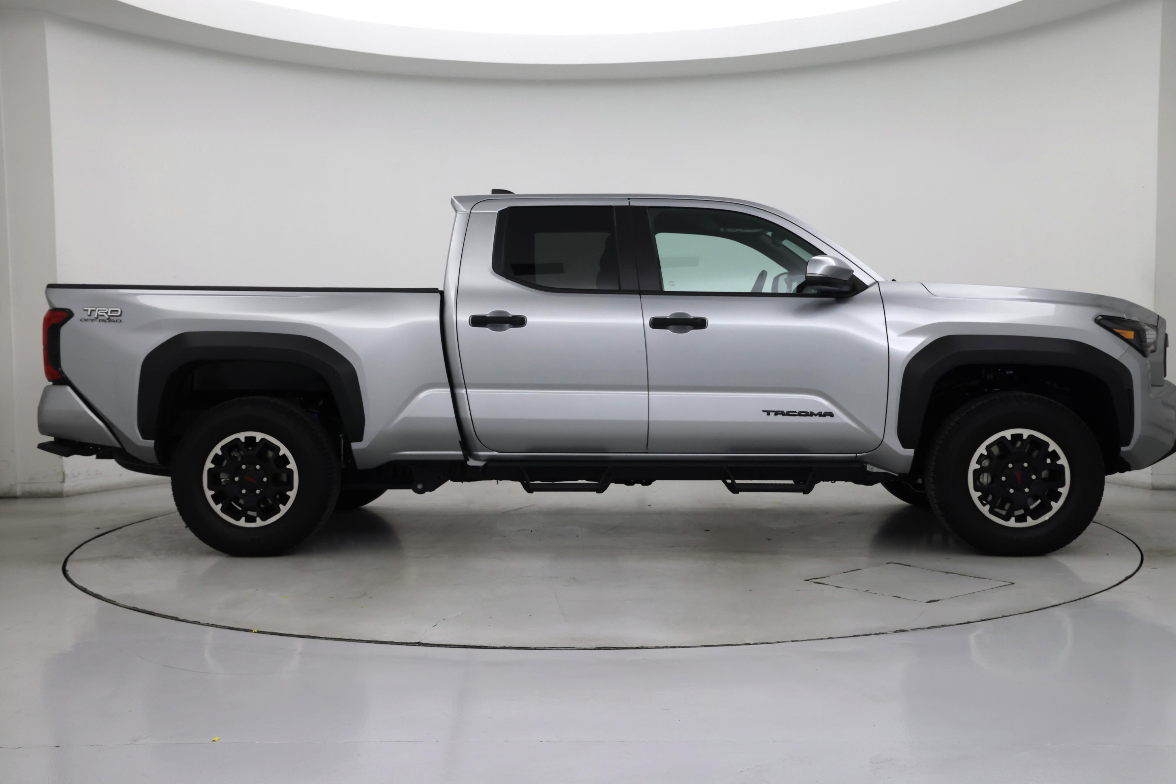 Thumbnail: 2025 Toyota Tacoma - 7