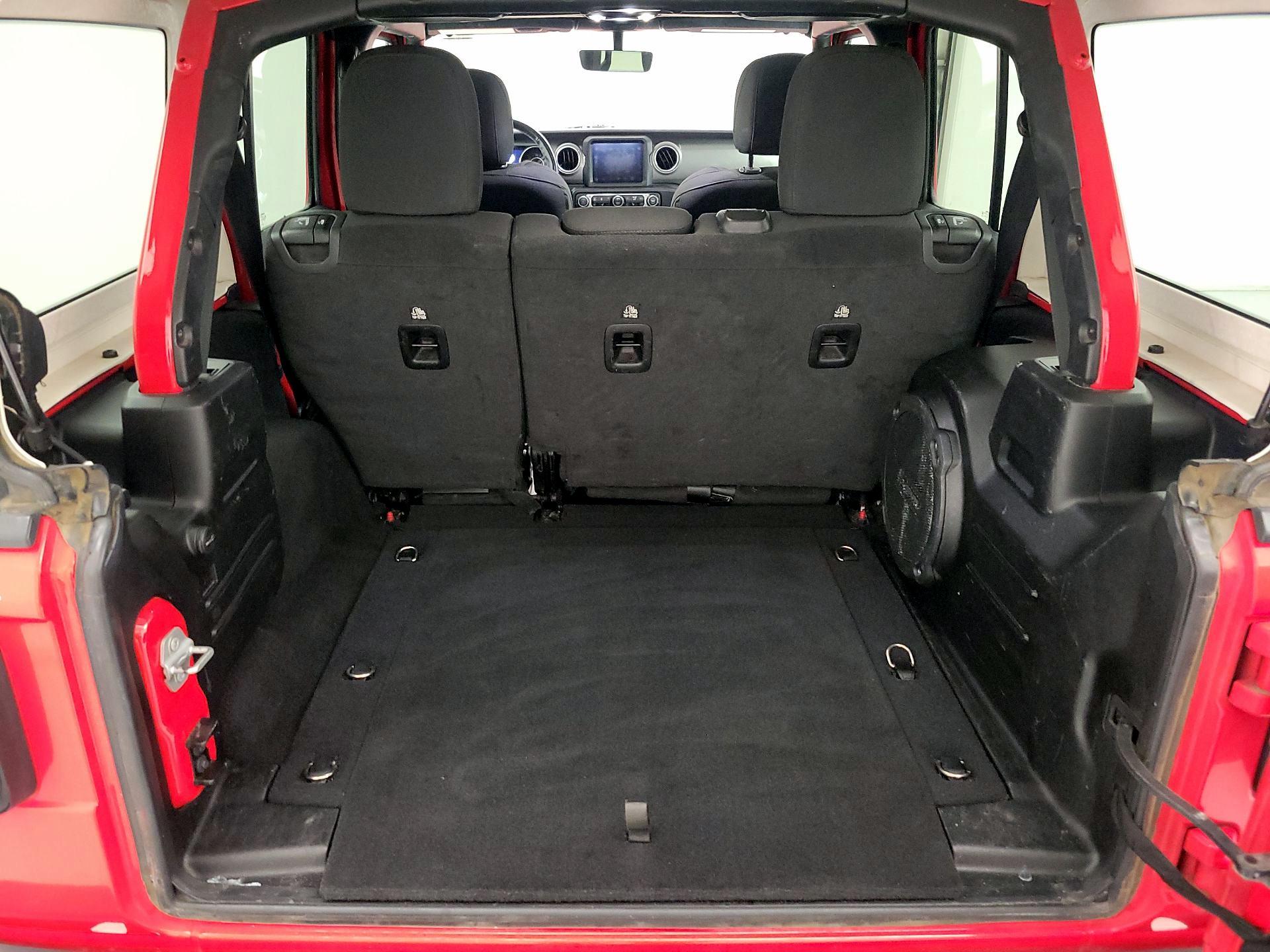 Thumbnail: 2022 Jeep Wrangler - 20