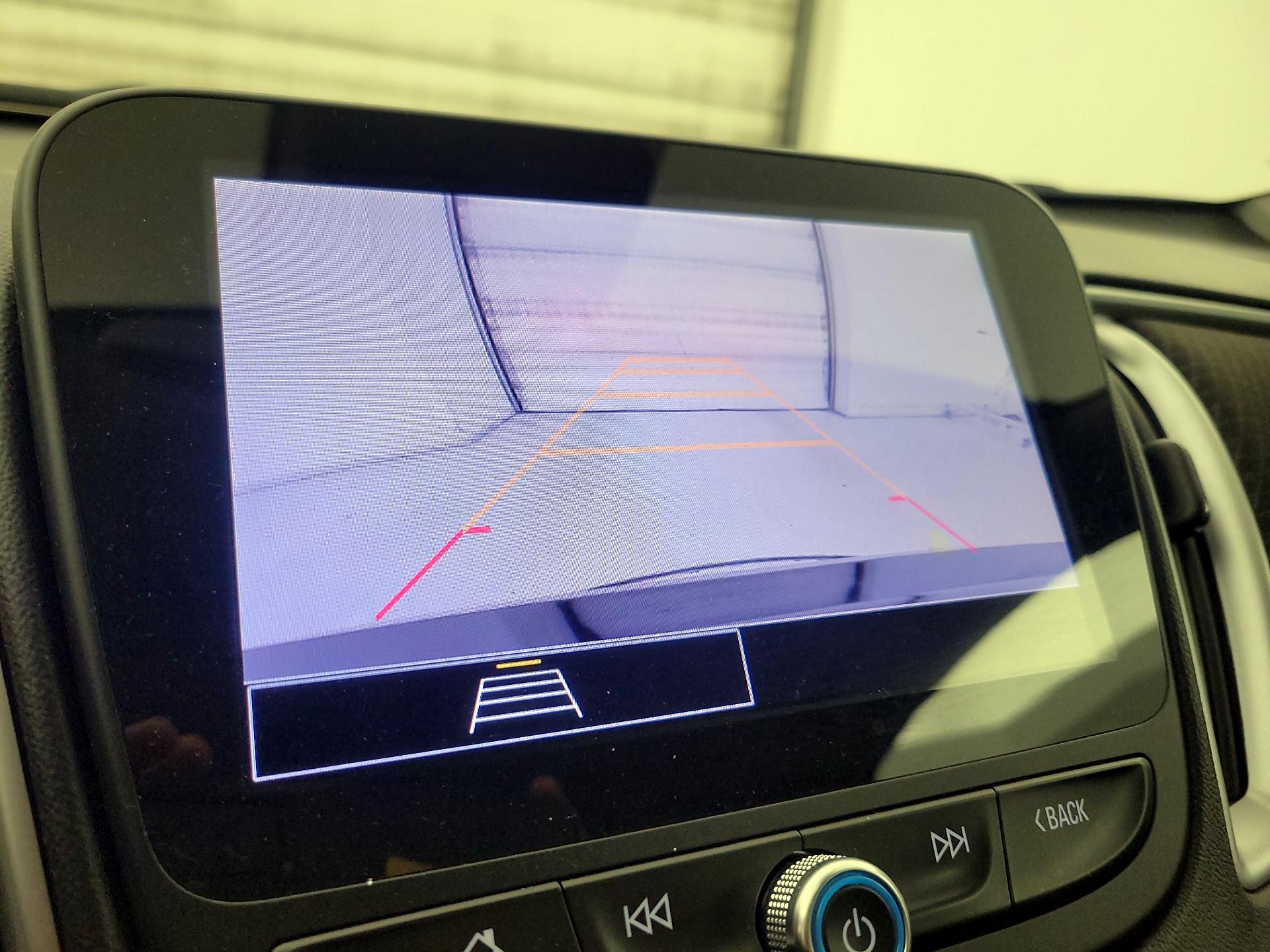 Thumbnail: 2023 Chevrolet Malibu - 14