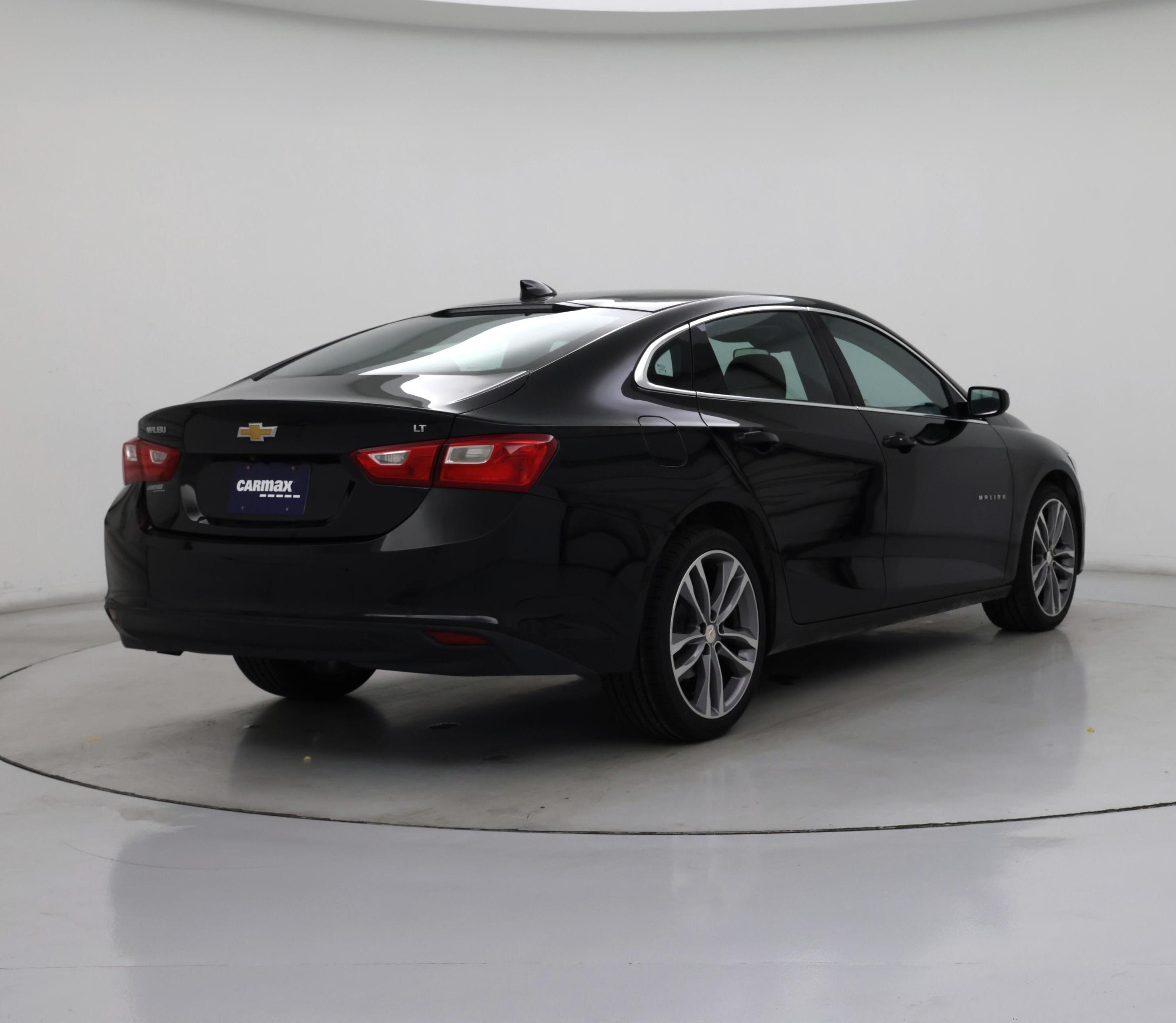 Thumbnail: 2023 Chevrolet Malibu - 8