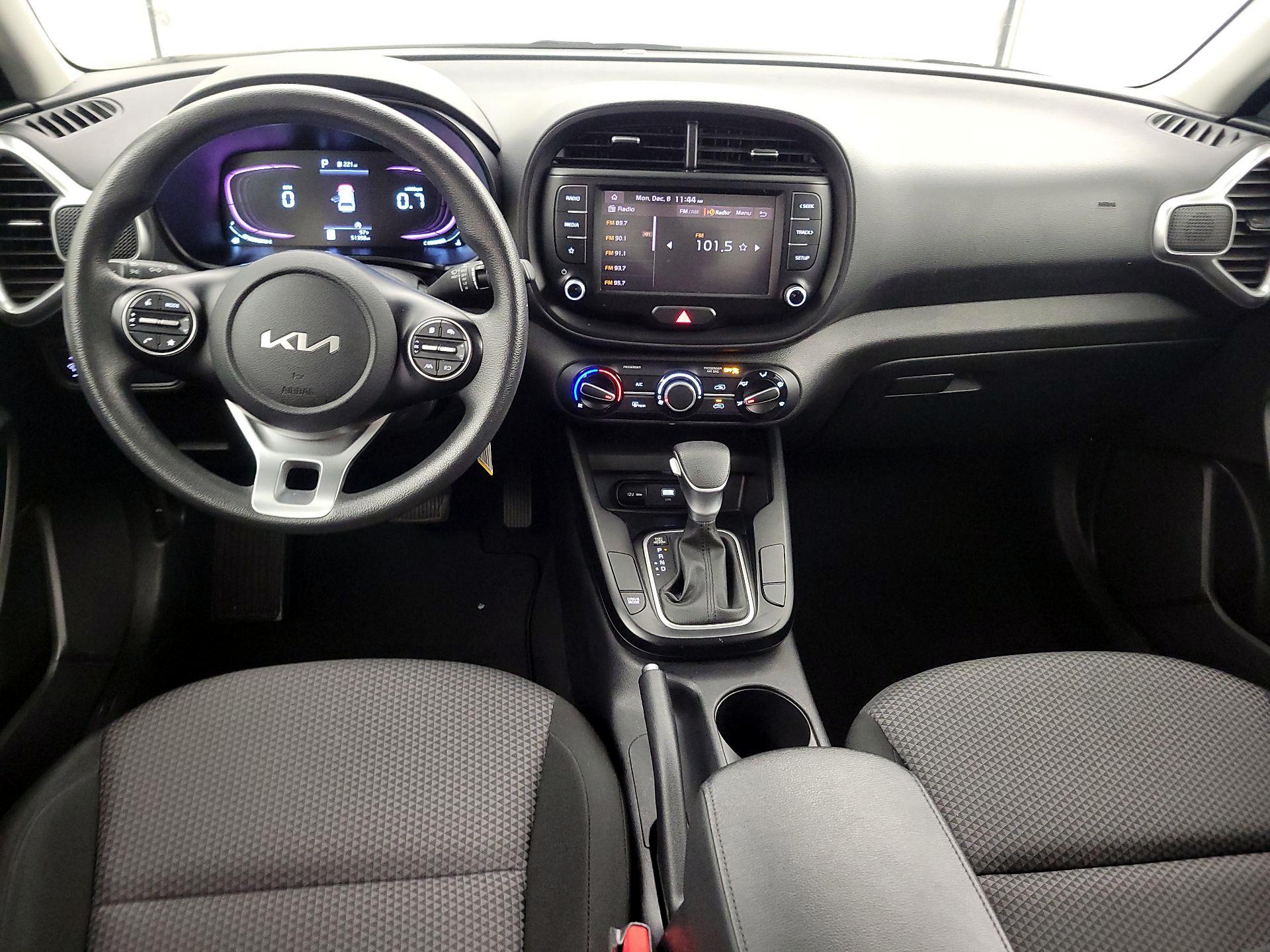 Thumbnail: 2023 Kia Soul - 9