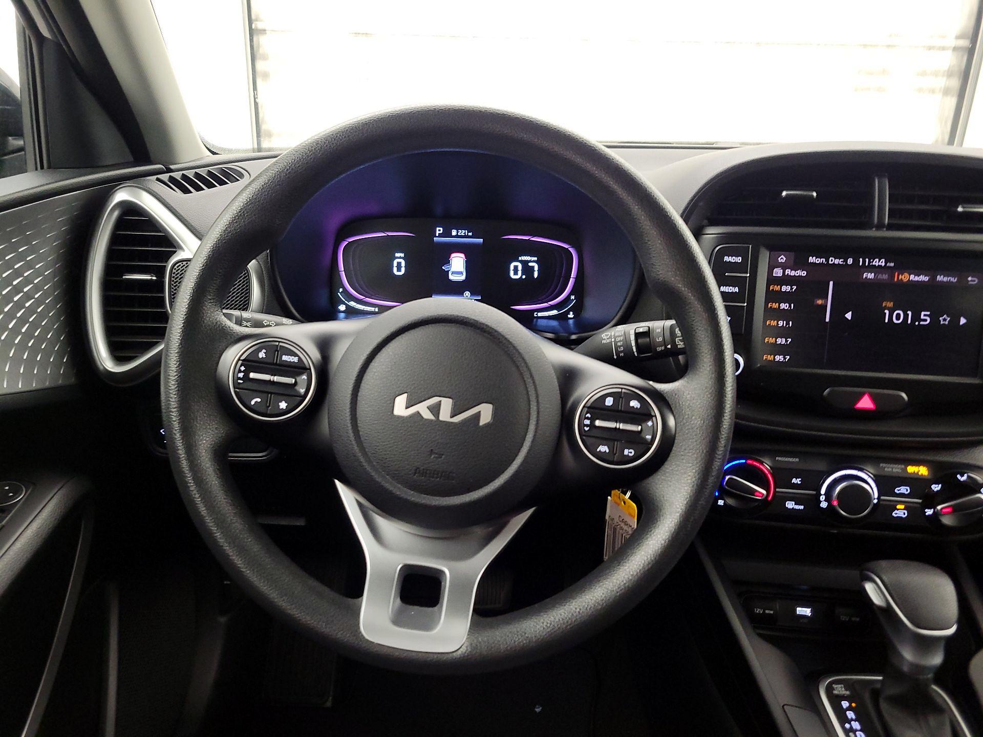 Thumbnail: 2023 Kia Soul - 10