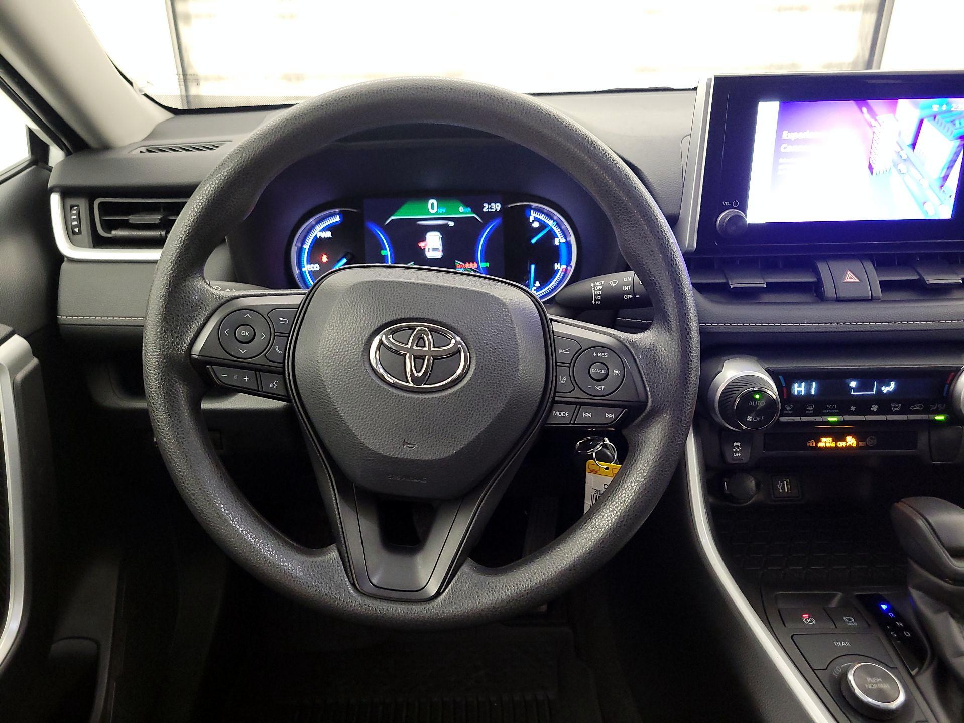 Thumbnail: 2024 Toyota RAV4 - 10