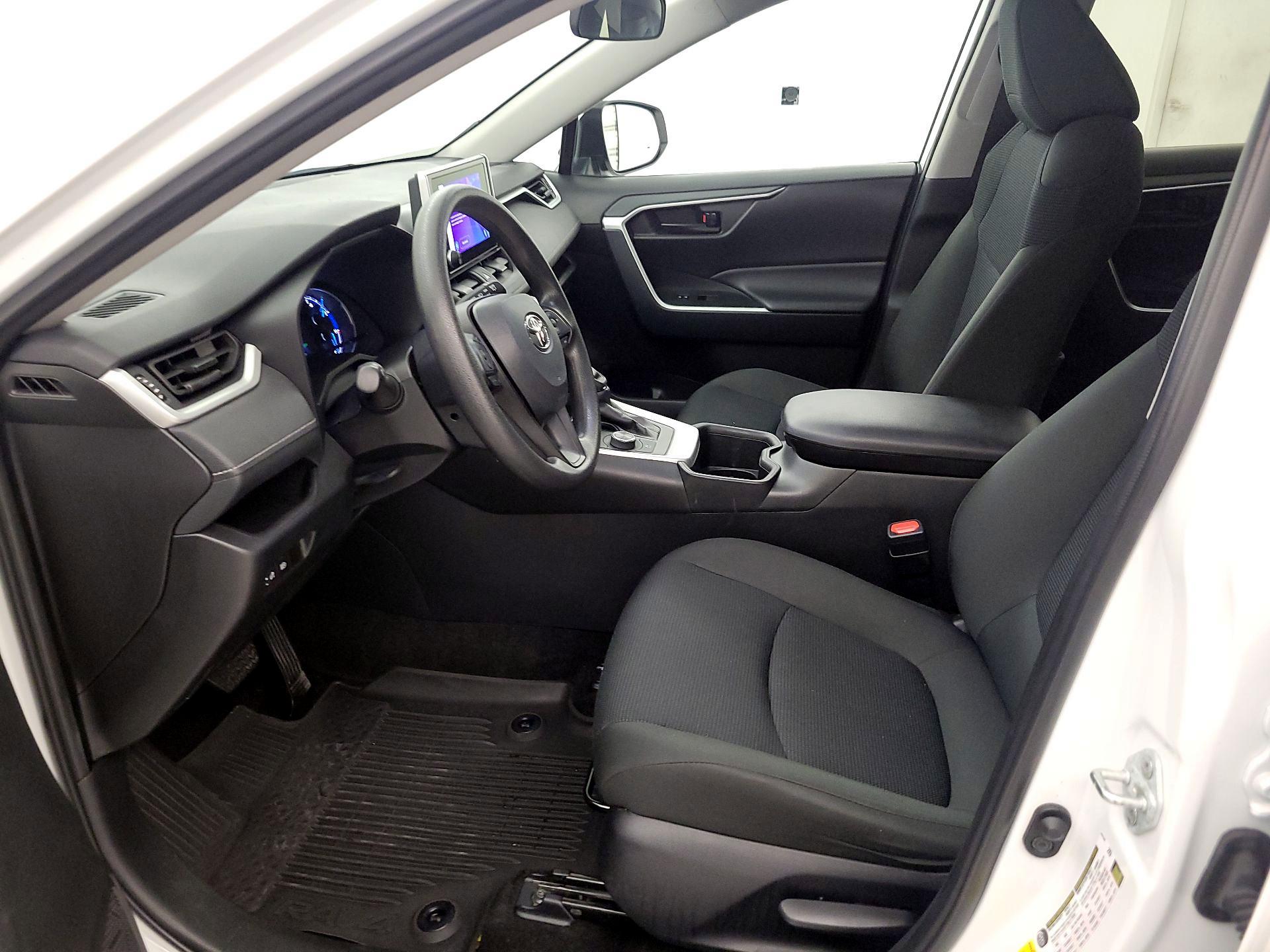 Thumbnail: 2024 Toyota RAV4 - 11