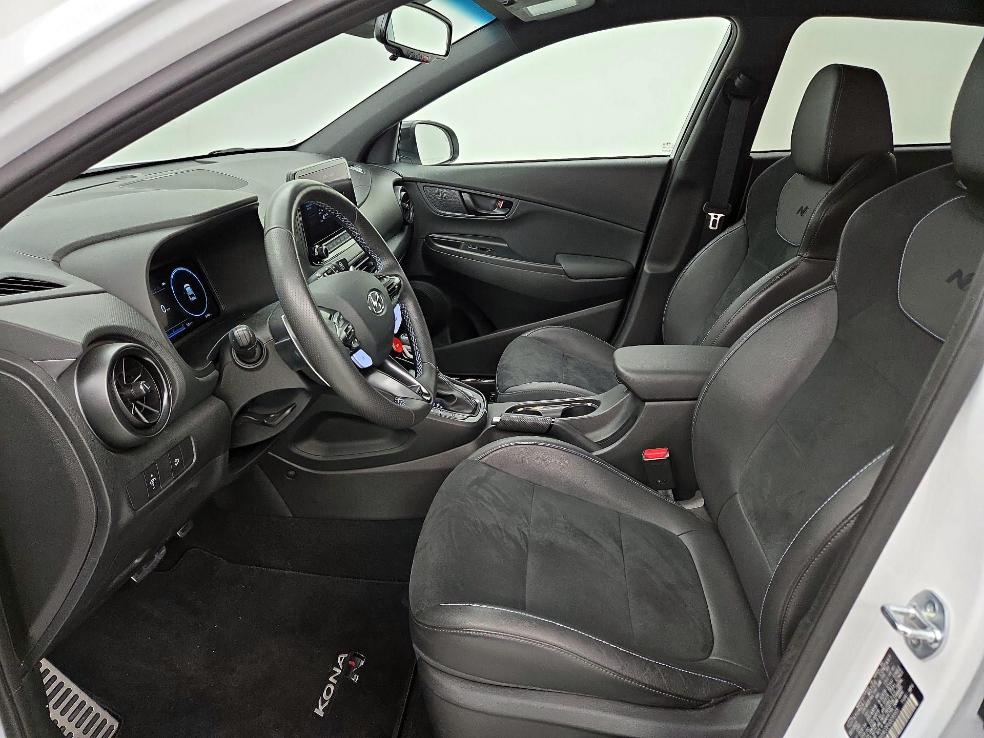 Thumbnail: 2023 Hyundai Kona - 11