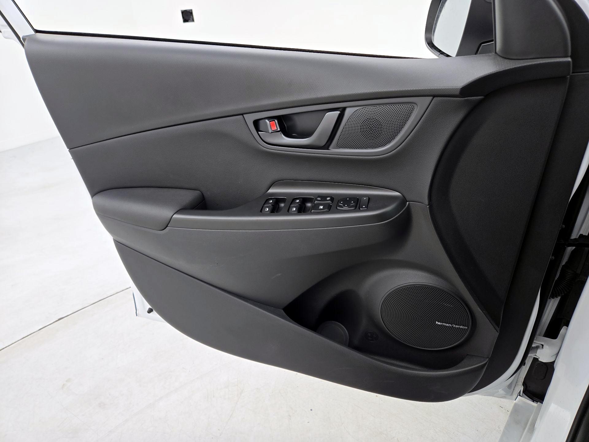 Thumbnail: 2023 Hyundai Kona - 12