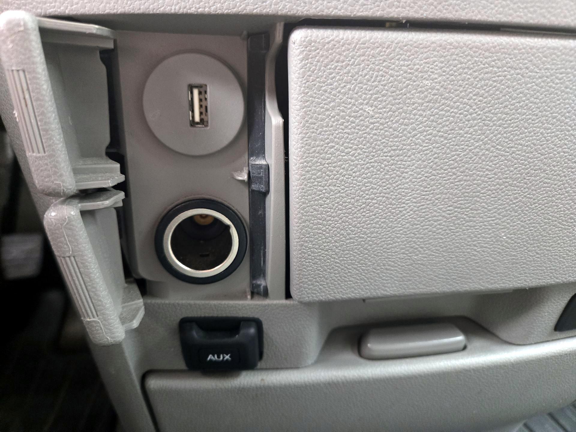 Thumbnail: 2016 Honda Odyssey - 18