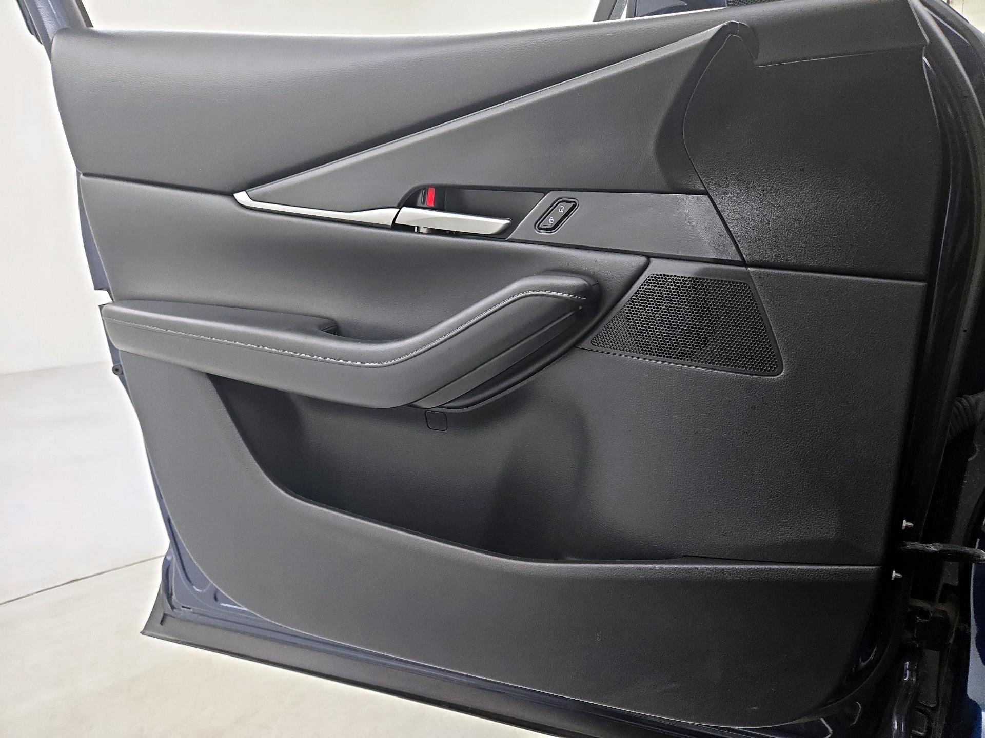 Thumbnail: 2023 Mazda CX-30 - 12