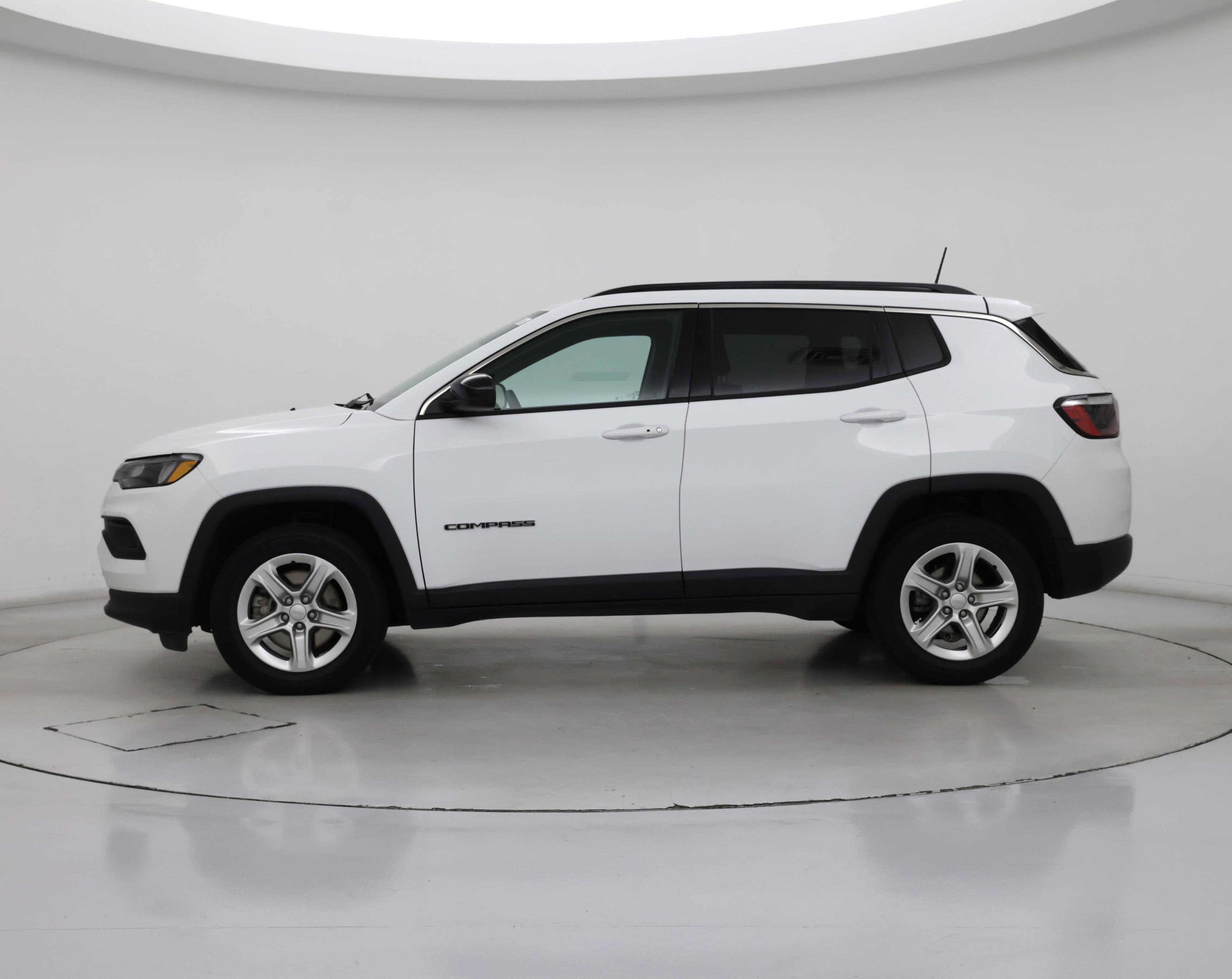 Thumbnail: 2023 Jeep Compass - 3