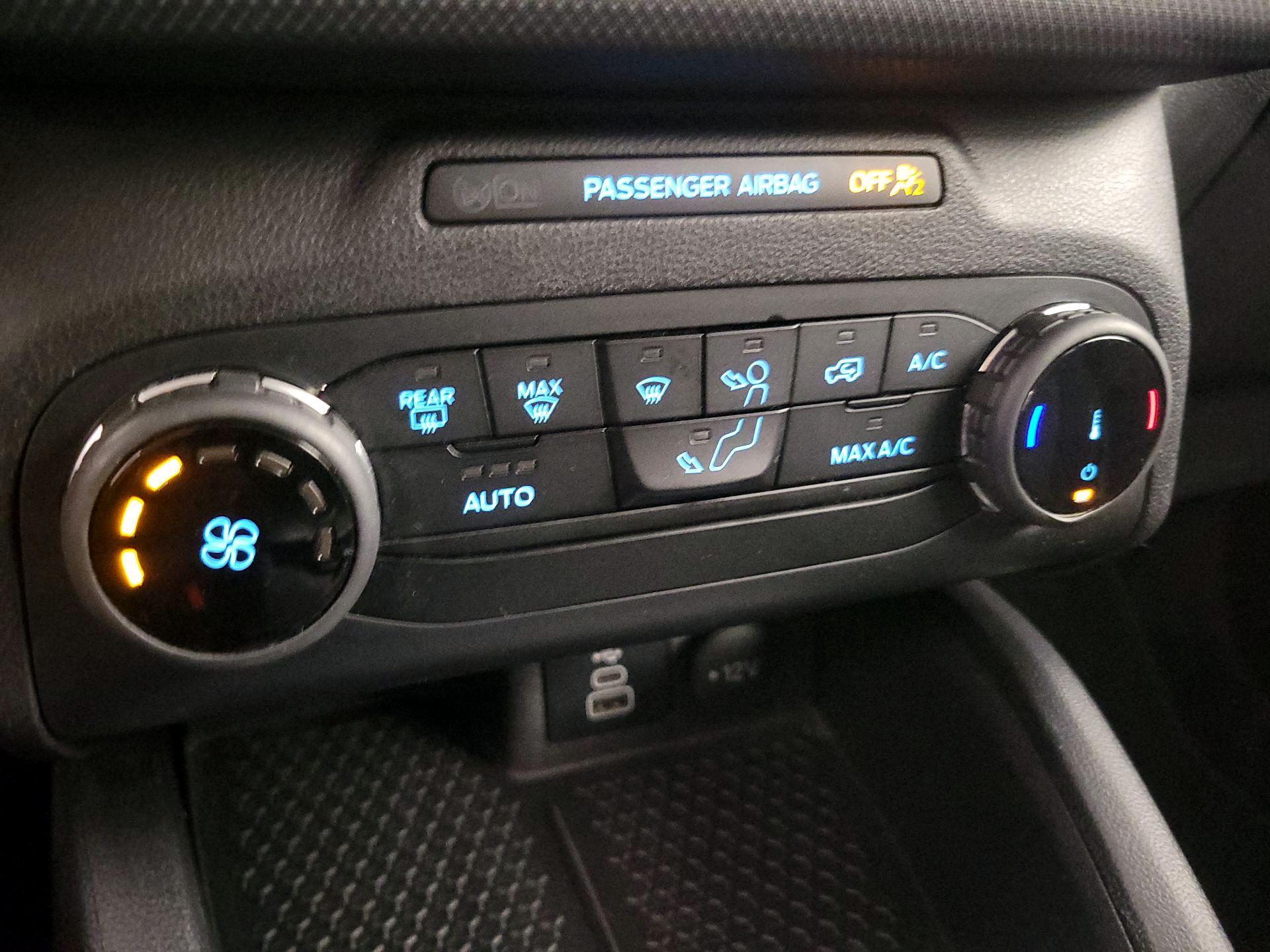 Thumbnail: 2024 Ford Bronco Sport - 16