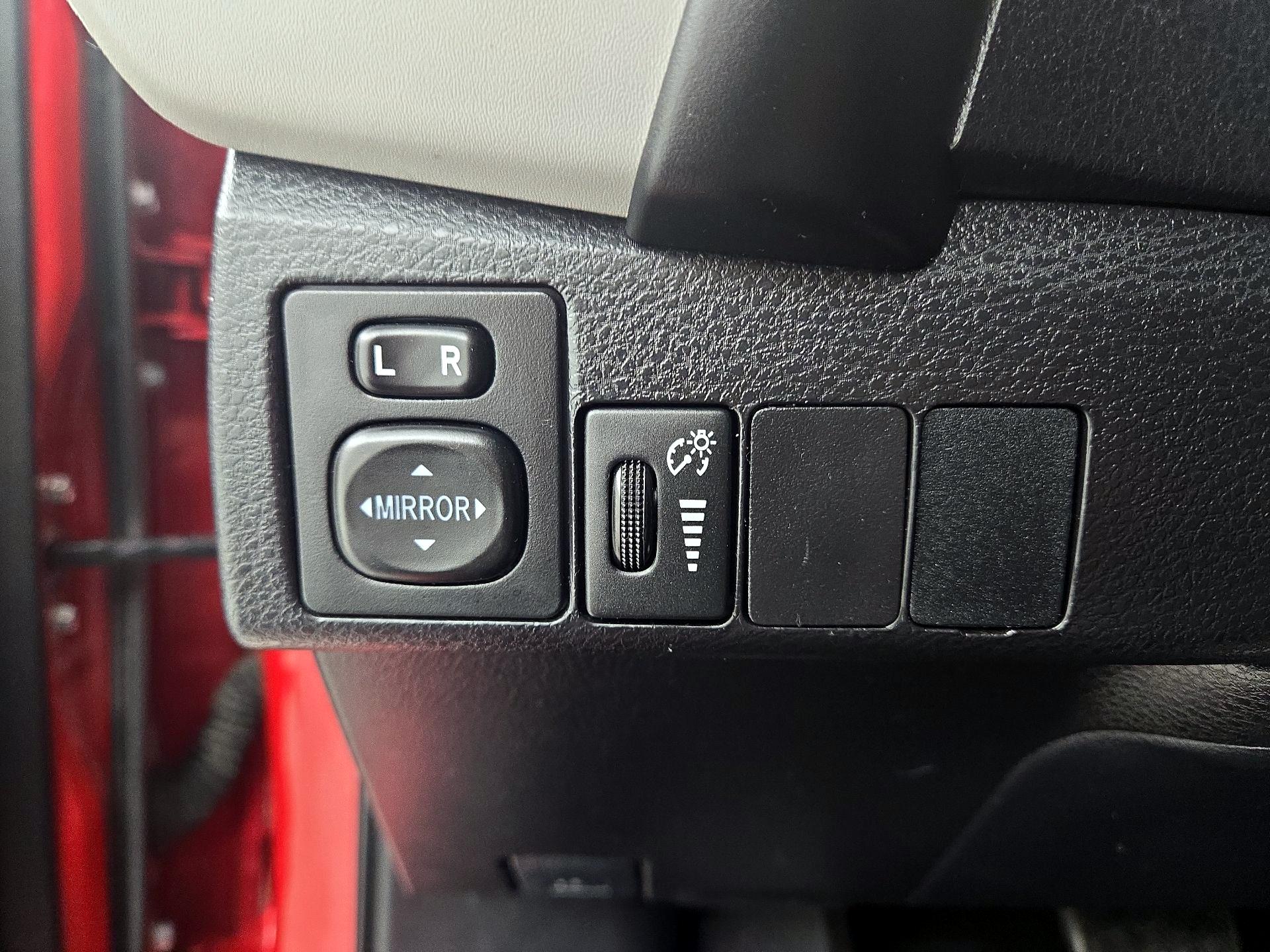 Thumbnail: 2019 Toyota Corolla - 13